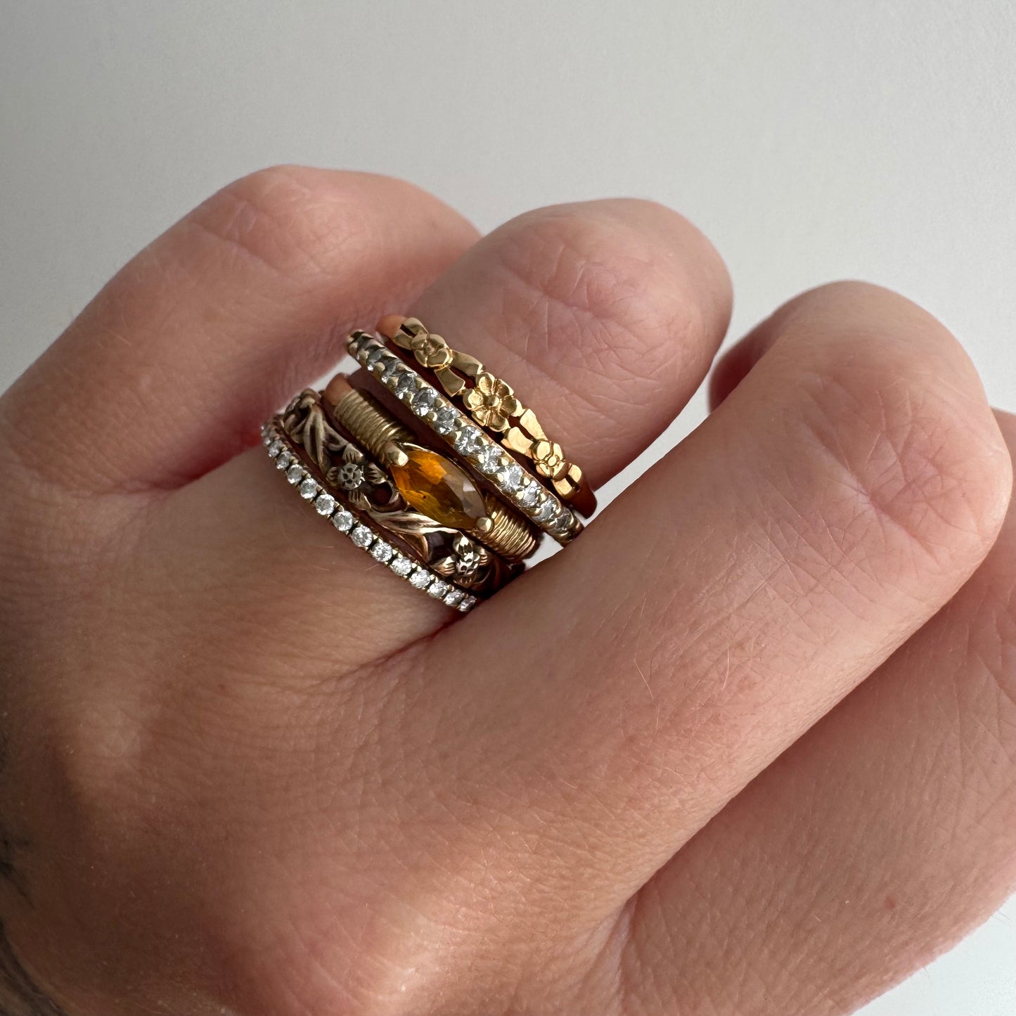 V I N T A G E // blissed blooms / 14k rosy yellow embossed blossom band / size 5.75