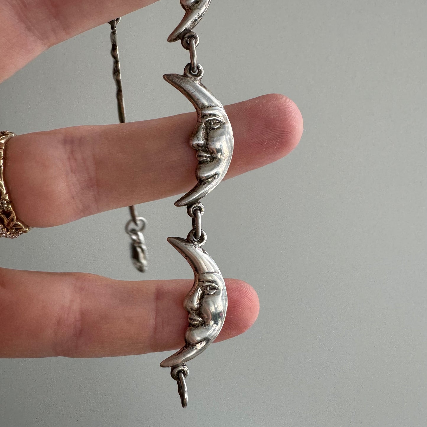 V I N T A G E // many moons / sterling silver crescent moon face link bracelet / 7.5", 8.9g