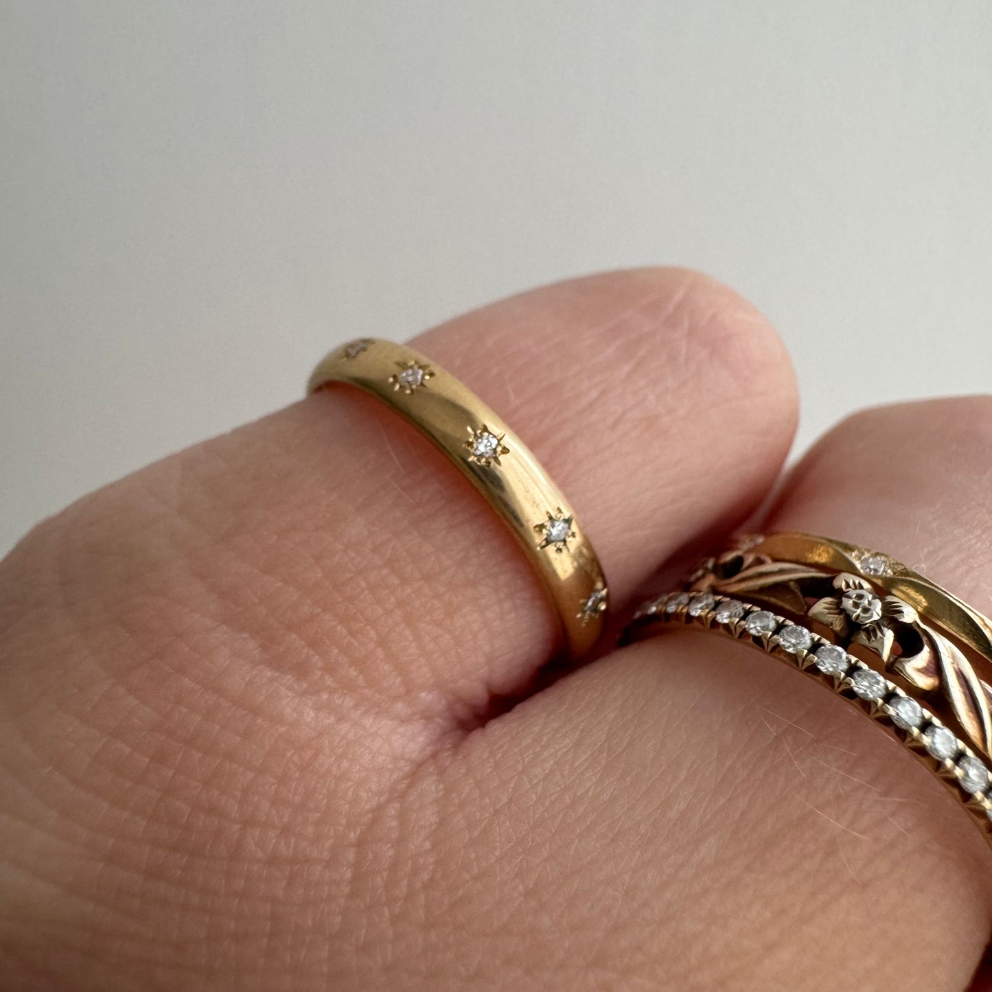 reimagined A N T I Q U E // star story / 18k plump band with five new star-set diamonds / size 4+