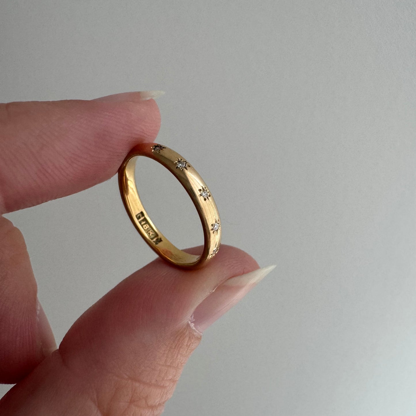 reimagined A N T I Q U E // star story / 18k plump band with five new star-set diamonds / size 4+