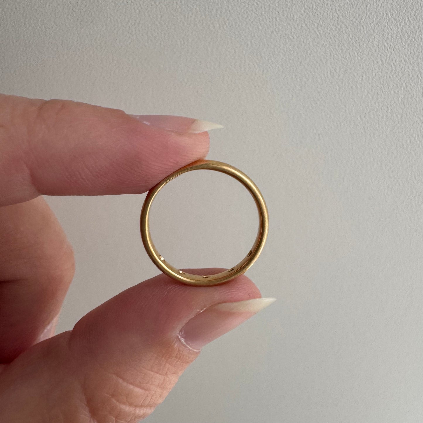 reimagined A N T I Q U E // star story / 18k plump band with five new star-set diamonds / size 4+