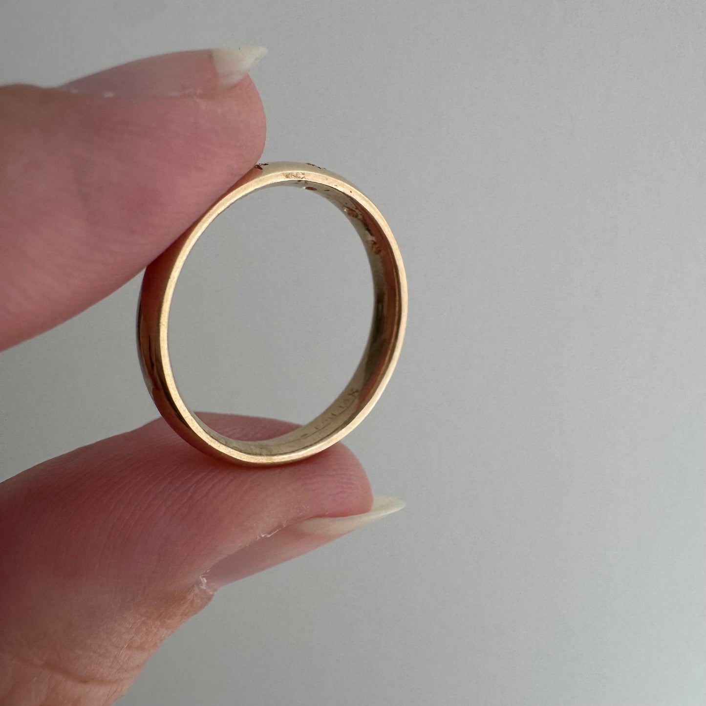 reimagined V I N T A G E // star story / 14k comfort fit band with five new star-set diamonds / size 5.25