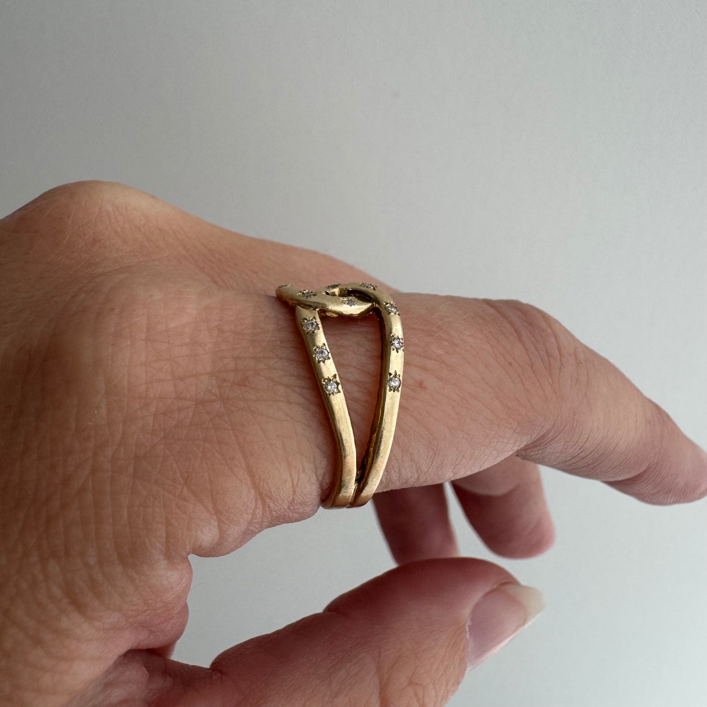 reimagined V I N T A G E // star story / 14k linked band with 16 new star-set diamonds / size 8-8.25