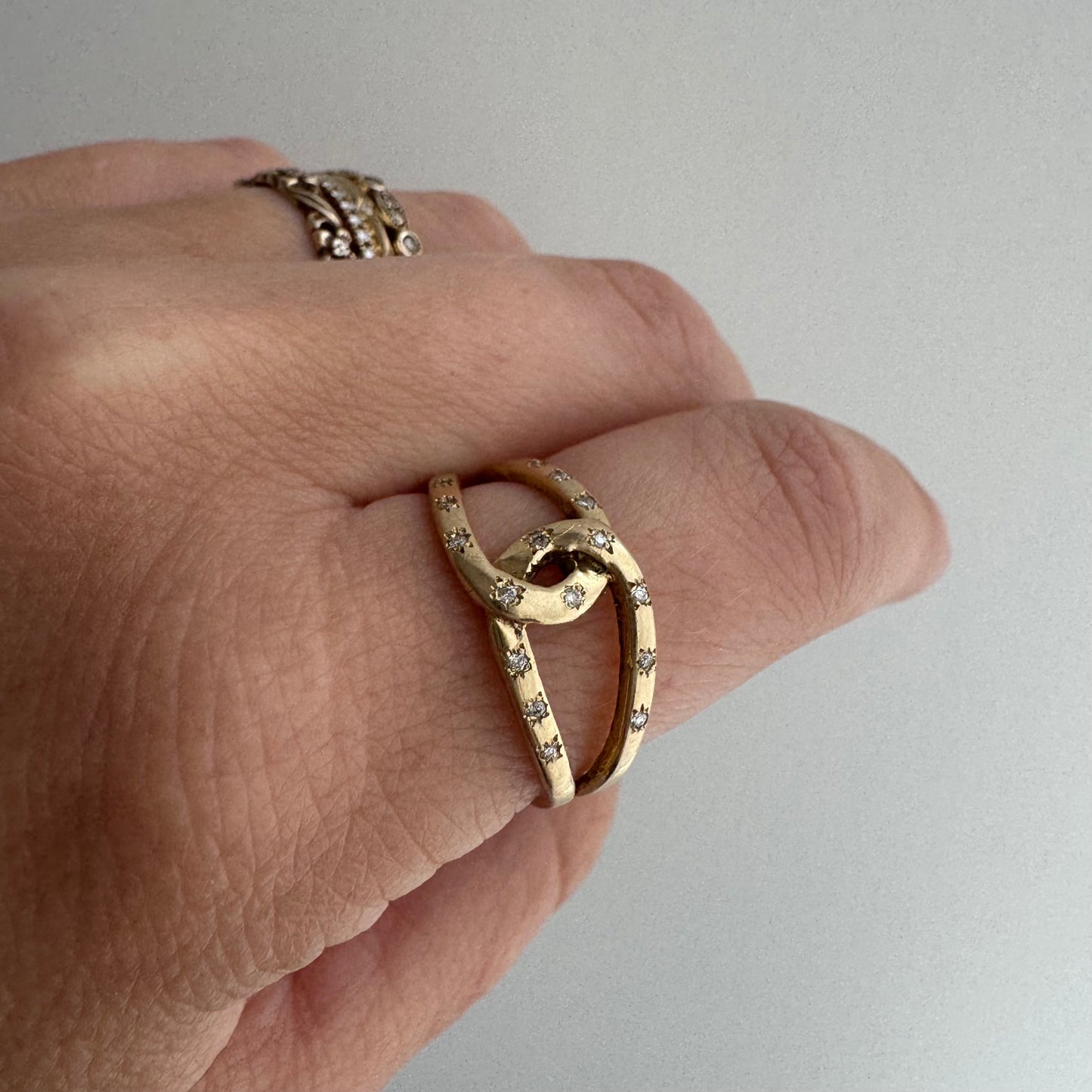 reimagined V I N T A G E // star story / 14k linked band with 16 new star-set diamonds / size 8-8.25