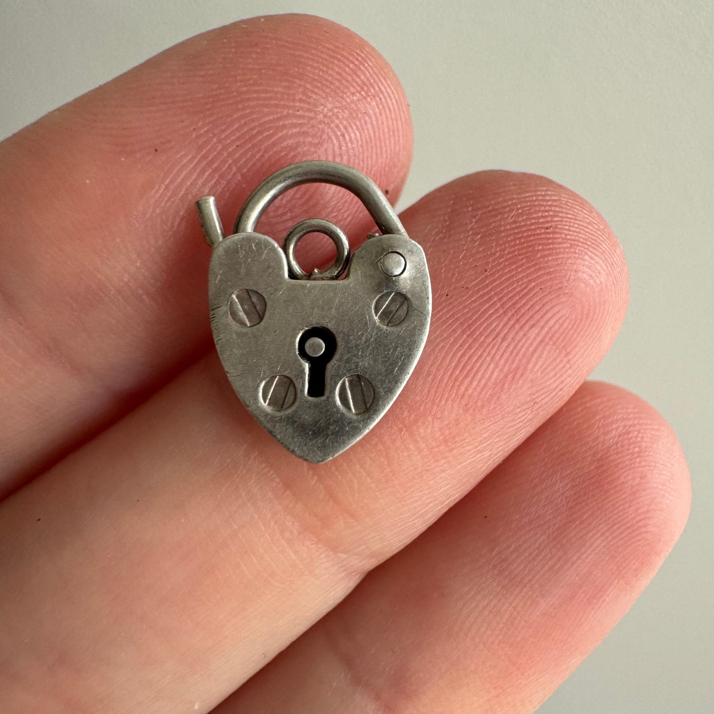 V I N T A G E // functional love / sterling silver heart padlock / a charm or clasp / 12-14mm