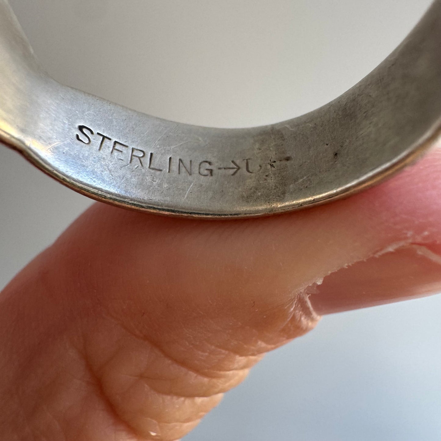 rehabbed V I N T A G E // slithering snakes / sterling silver and emerald double snake band by Uncas / size 9+