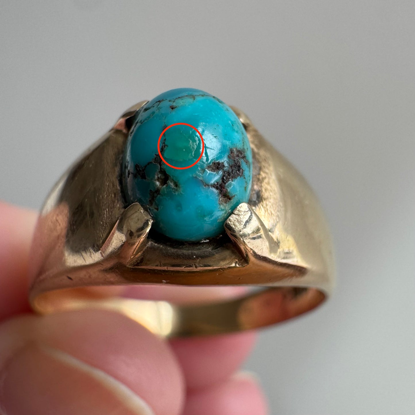 V I N T A G E // like an egg / 10k and natural turquoise signet dome ring / size 10.5+