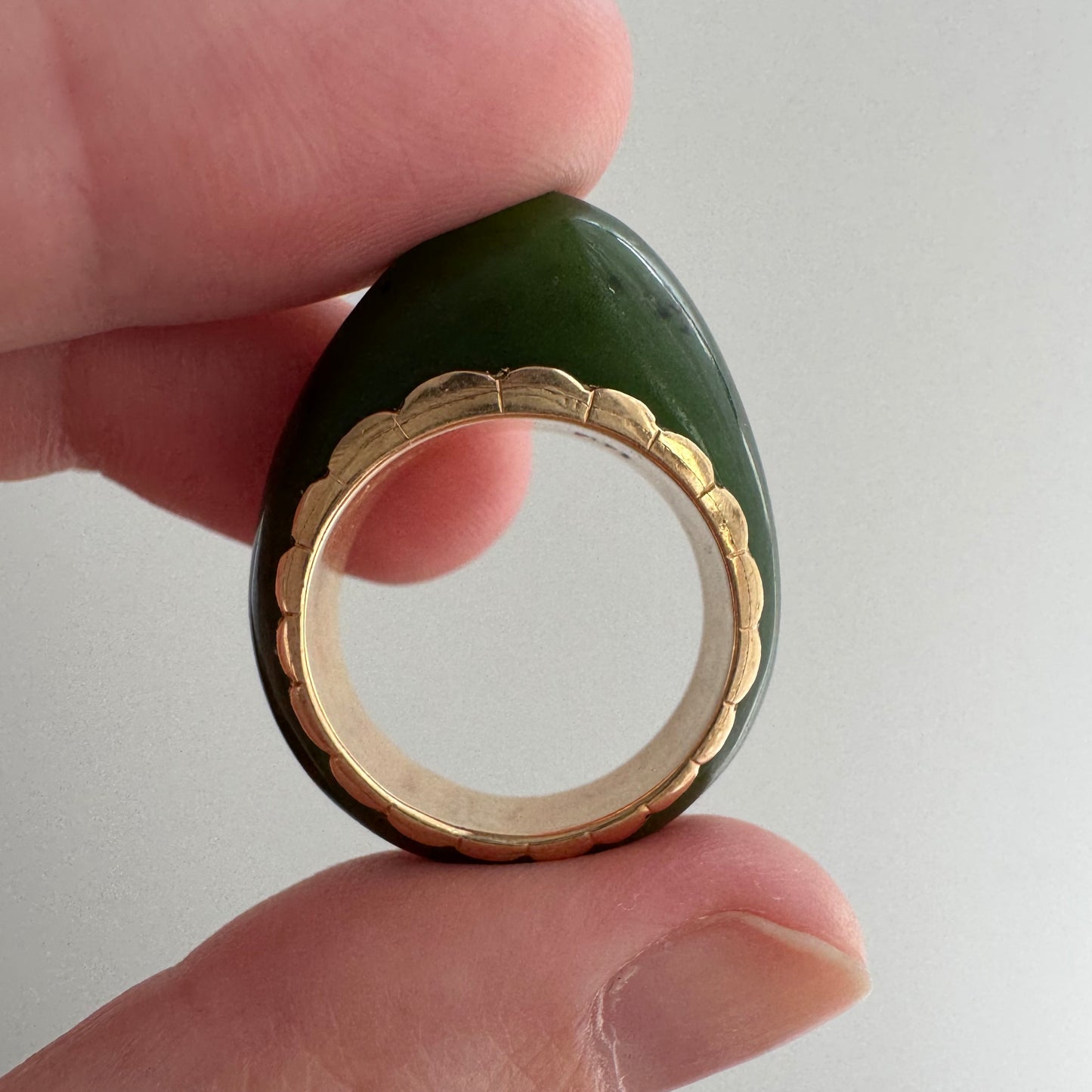 V I N T A G E // plump possibilities / 14k and jade domed ring or pendant / size 5ish