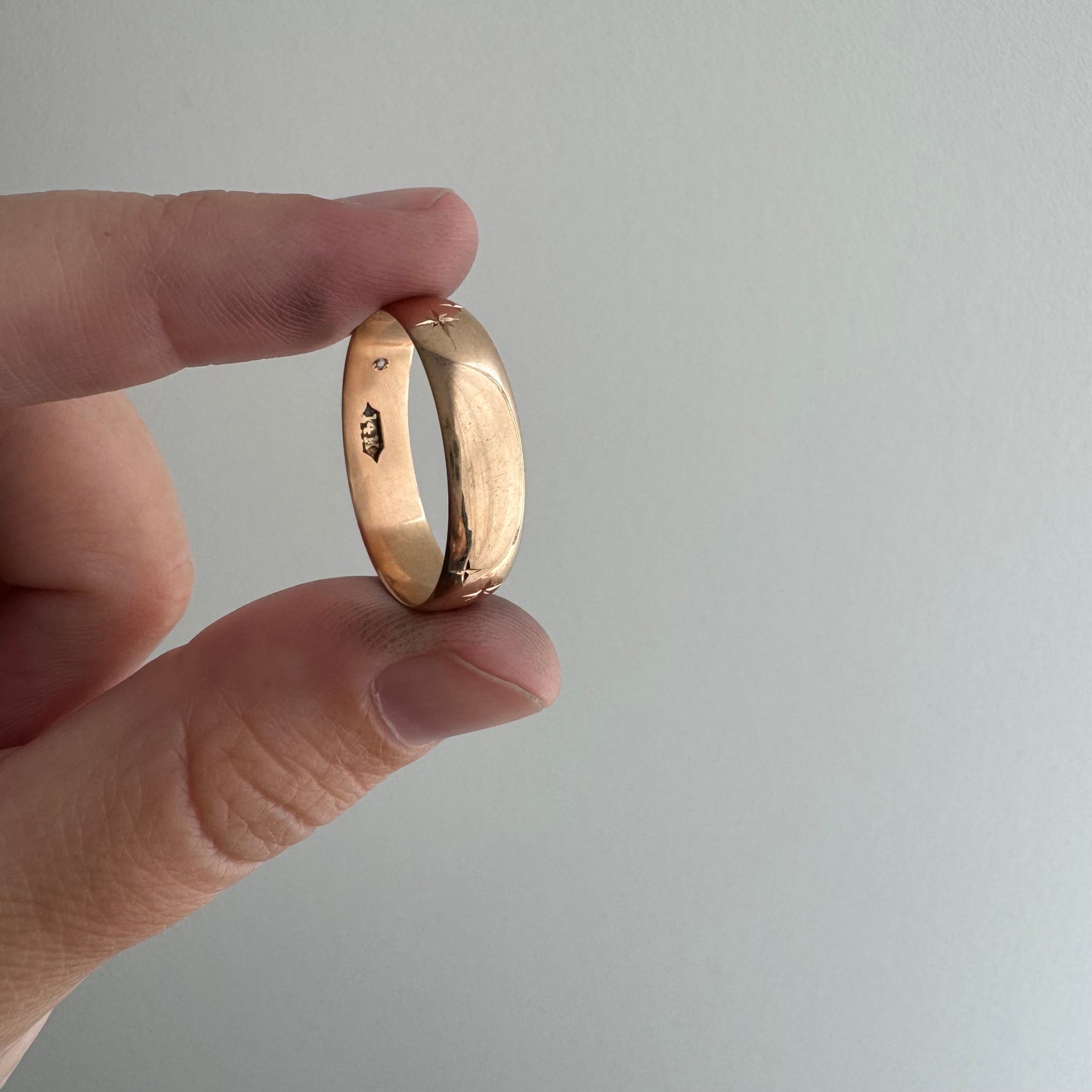 reimagined A N T I Q U E // the best witch / 14k rose gold and diamond starburst almost eternity band with a witch flying on a broom / size 11ish