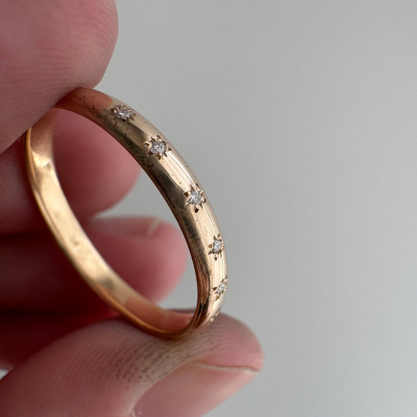 reimagined V I N T A G E // star story / 14k D-shaped 2.85mm band with seven new star-set diamonds / size 9.75