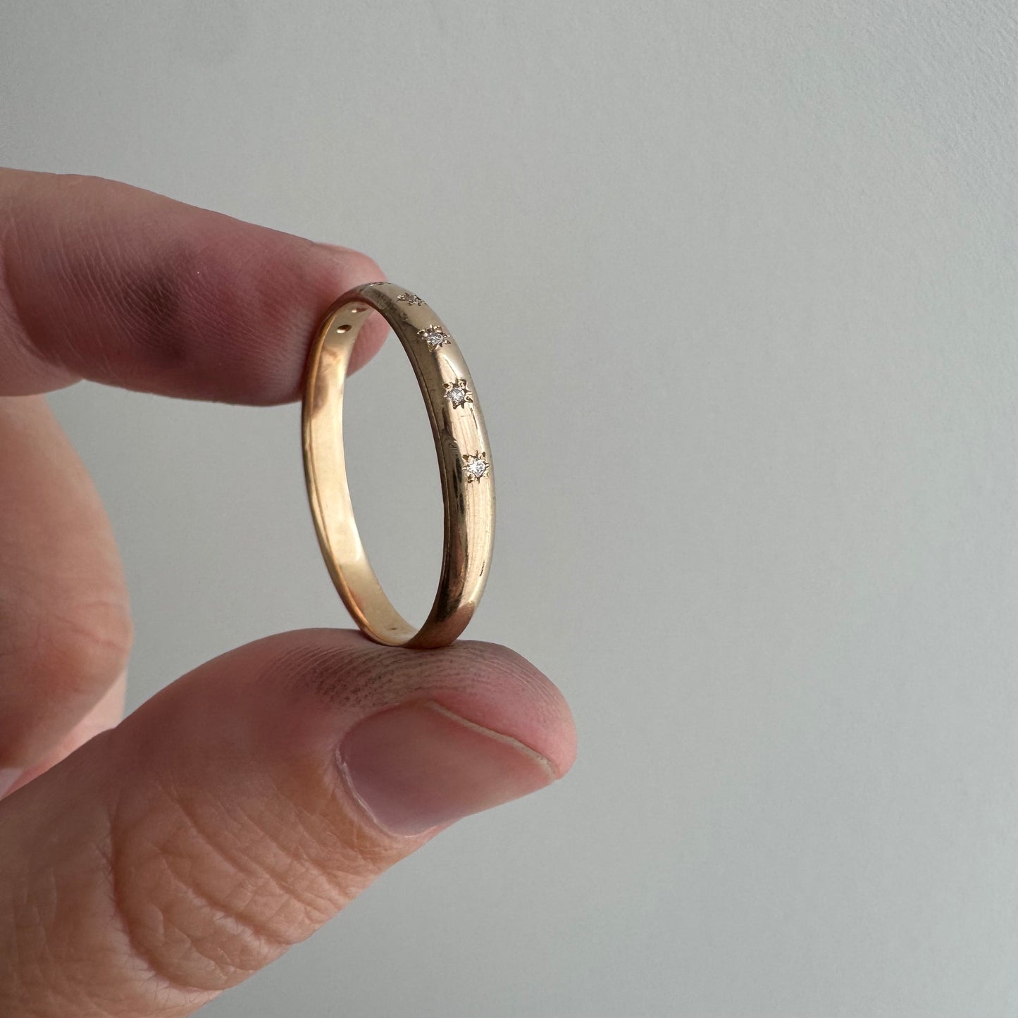 reimagined V I N T A G E // star story / 14k D-shaped 2.85mm band with seven new star-set diamonds / size 9.75