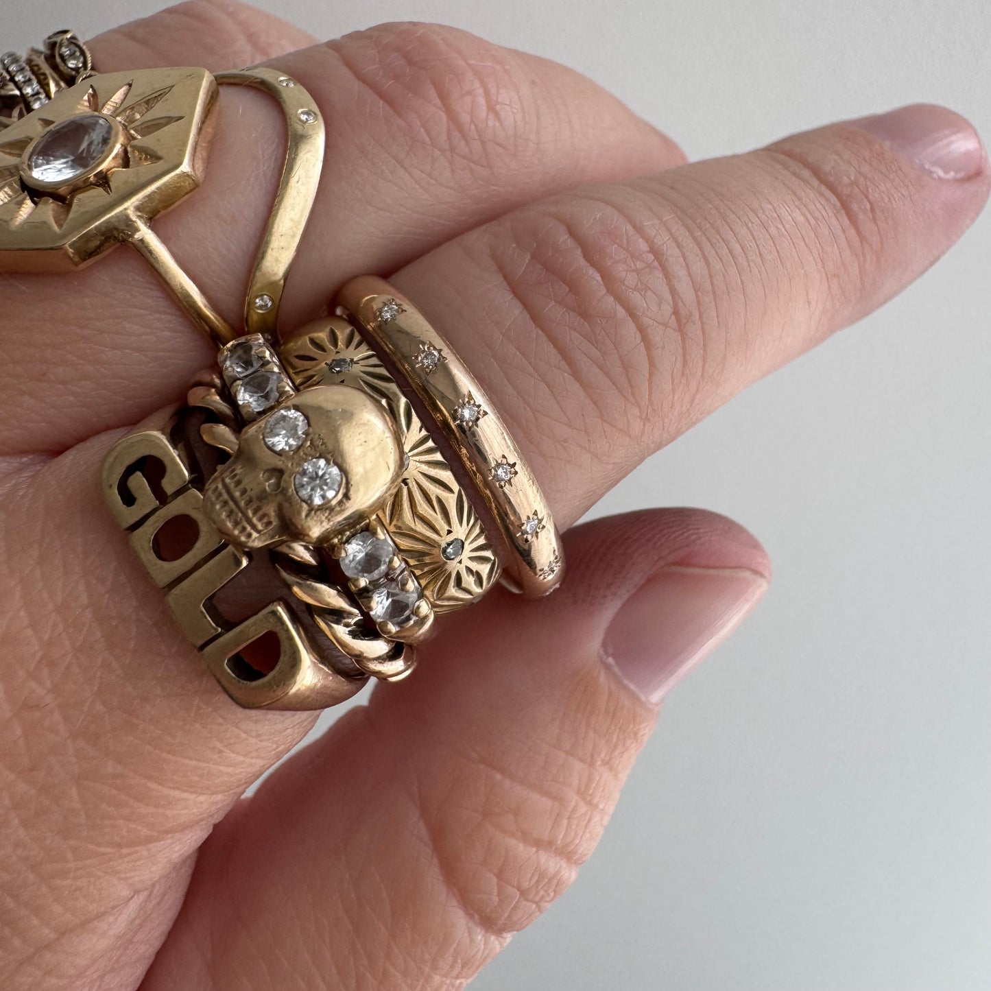 reimagined V I N T A G E // star story / 14k D-shaped 2.85mm band with seven new star-set diamonds / size 9.75