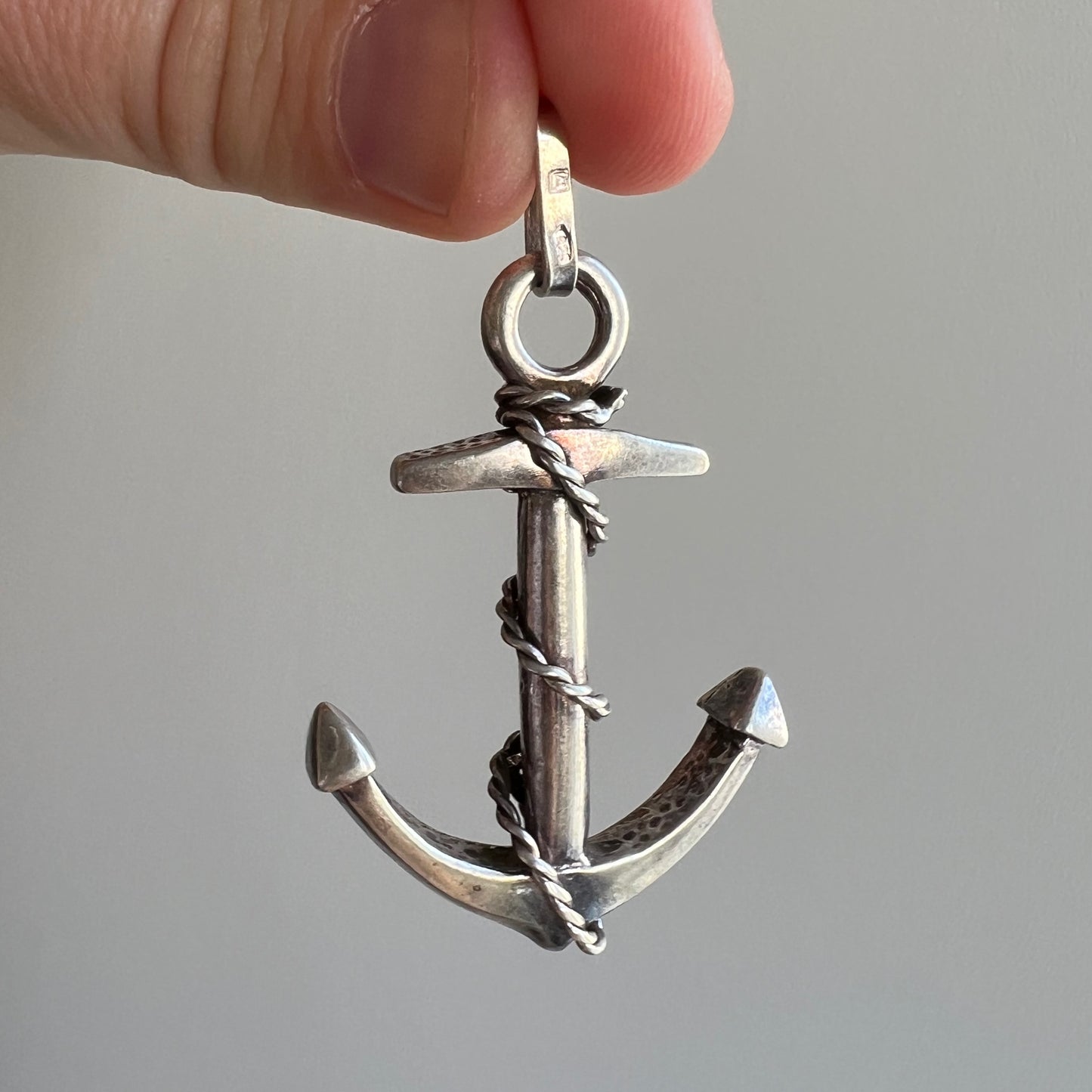 V I N T A G E // weight when you want it / Italian sterling silver roped anchor / a large heavy pendant