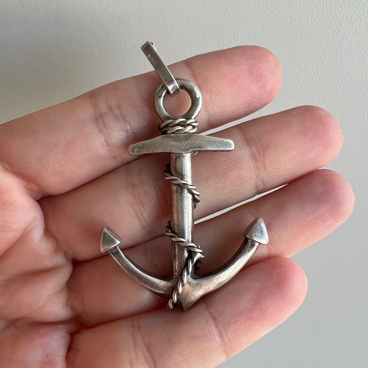 V I N T A G E // weight when you want it / Italian sterling silver roped anchor / a large heavy pendant