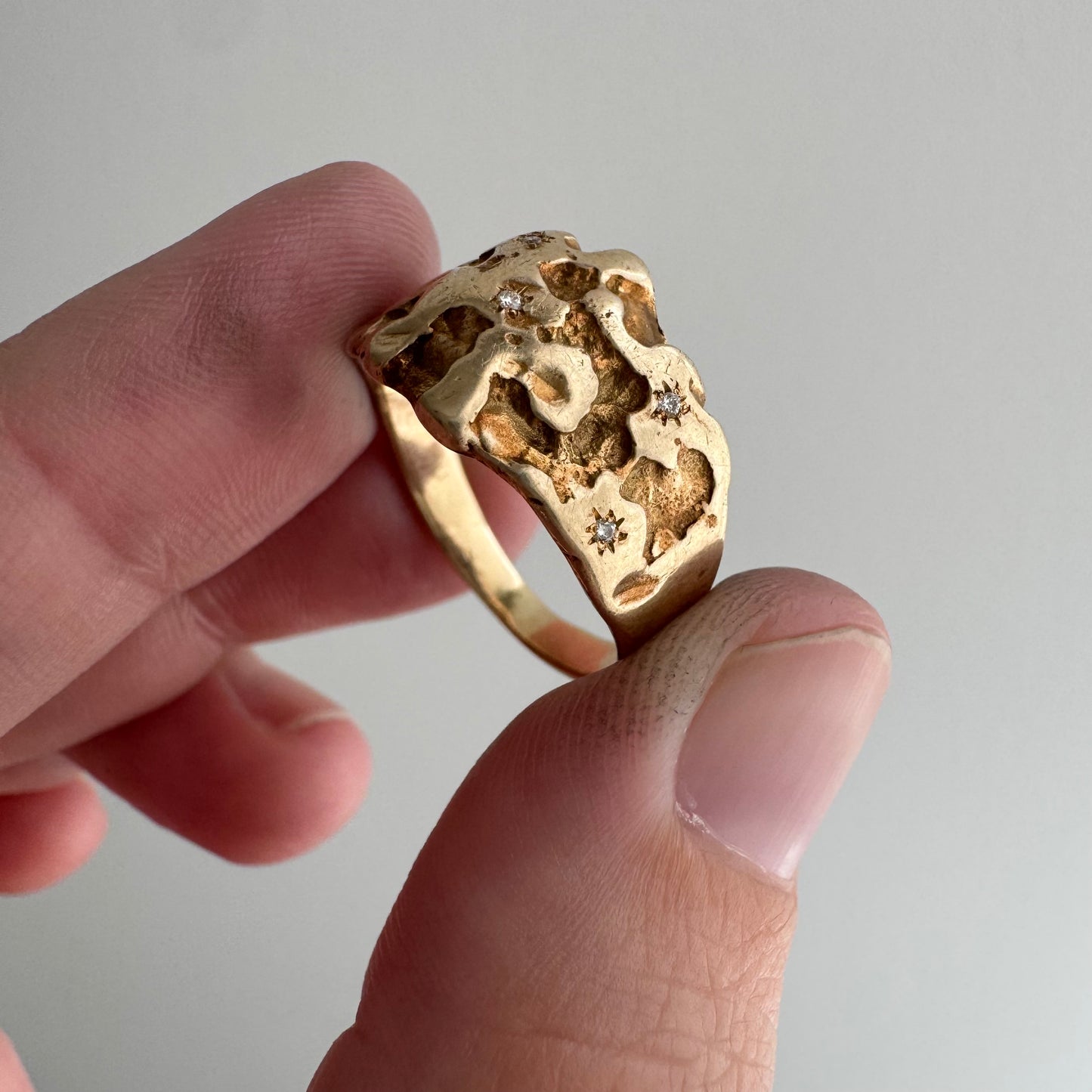 reimagined V I N T A G E // star story / 10k tapered nugget style domed band with six new star-set diamonds / size 7.75