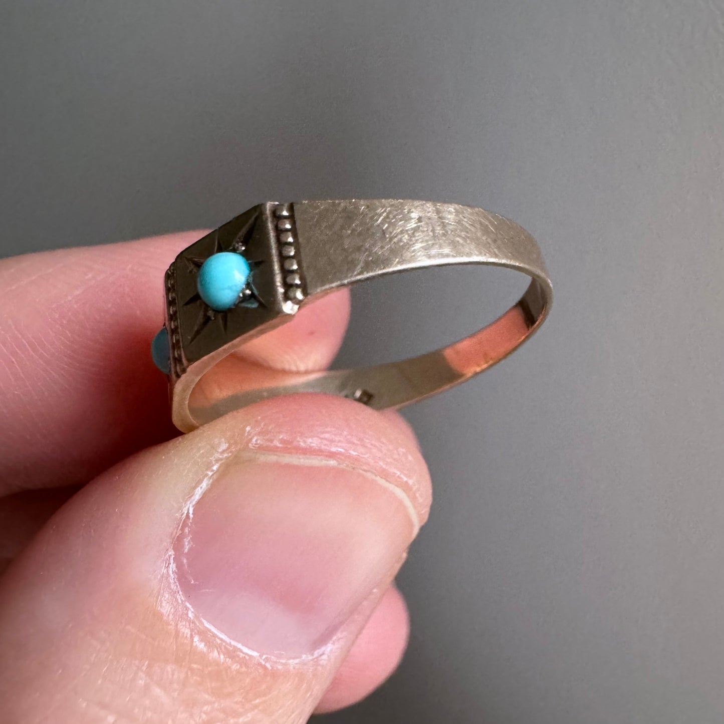 reimagined A N T I Q U E // 10k rosy yellow gold starburst trilogy band with opal and turquoise / size 7.75
