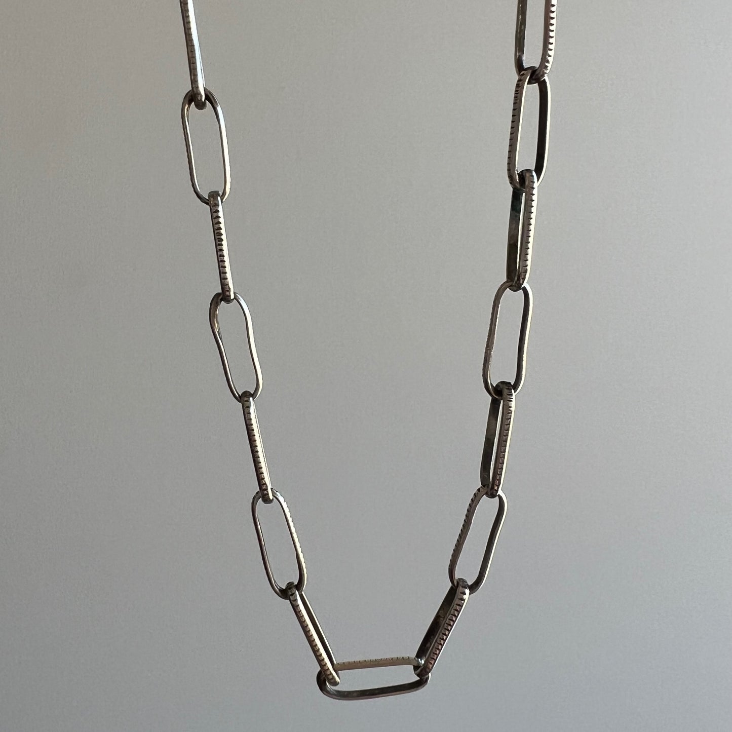 V I N T A G E // handmade paperclip / sterling silver long oval link chain / 23.75", 11g