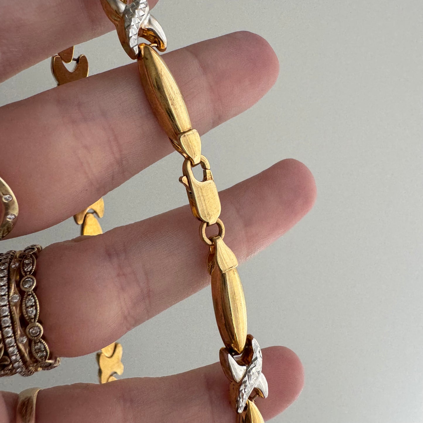 E S T A T E // widest hugs / gold over sterling silver puffy hugs and kisses link necklace / 16.75", 16.8g