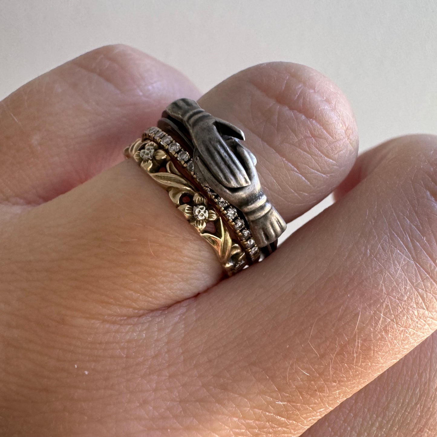 V I N T A G E // fabulous fede / sterling silver hinged fede gimmel ring / size 4.75