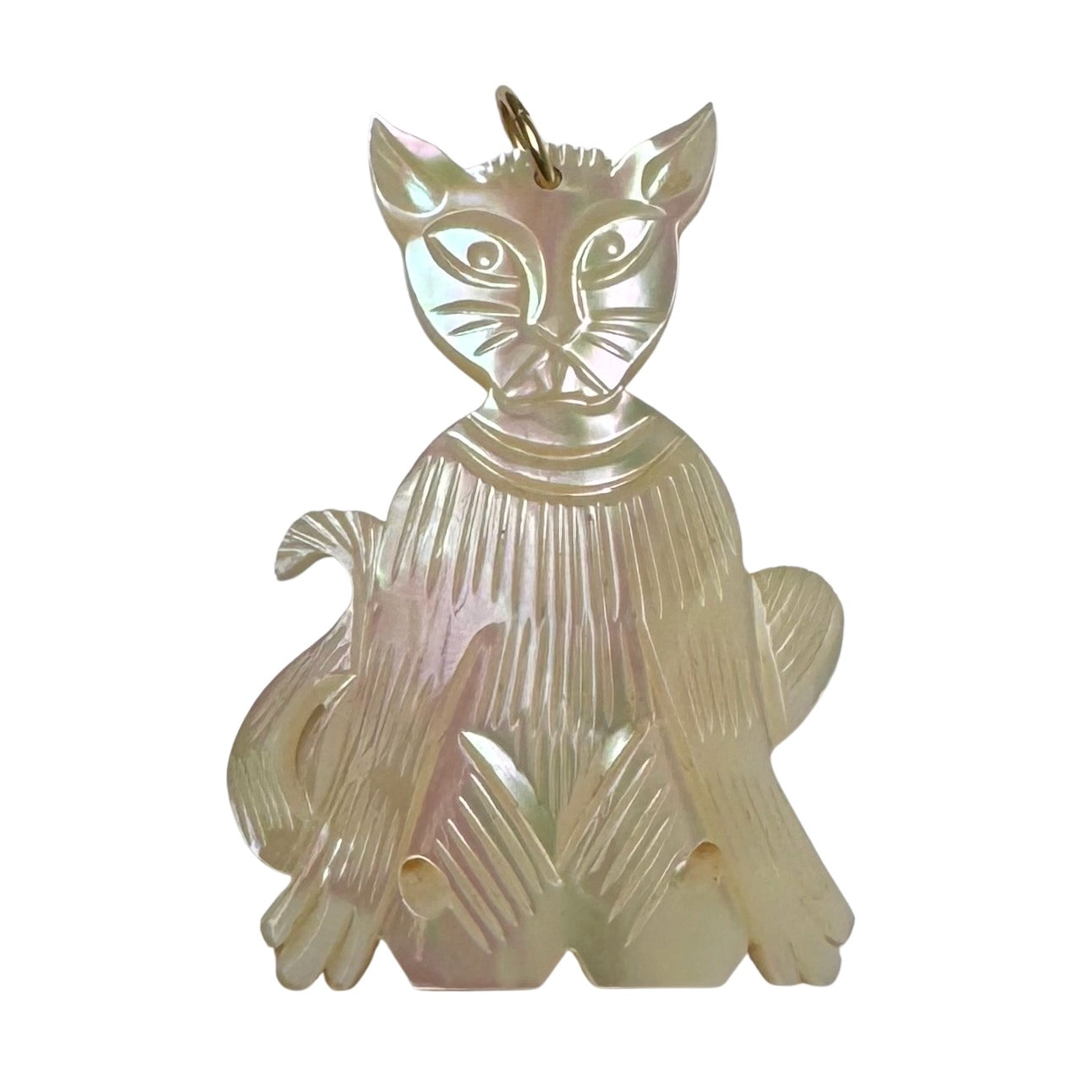 V I N T A G E // famed feline / 14k and carved mother of pearl Sphynx-like cat / a pendant