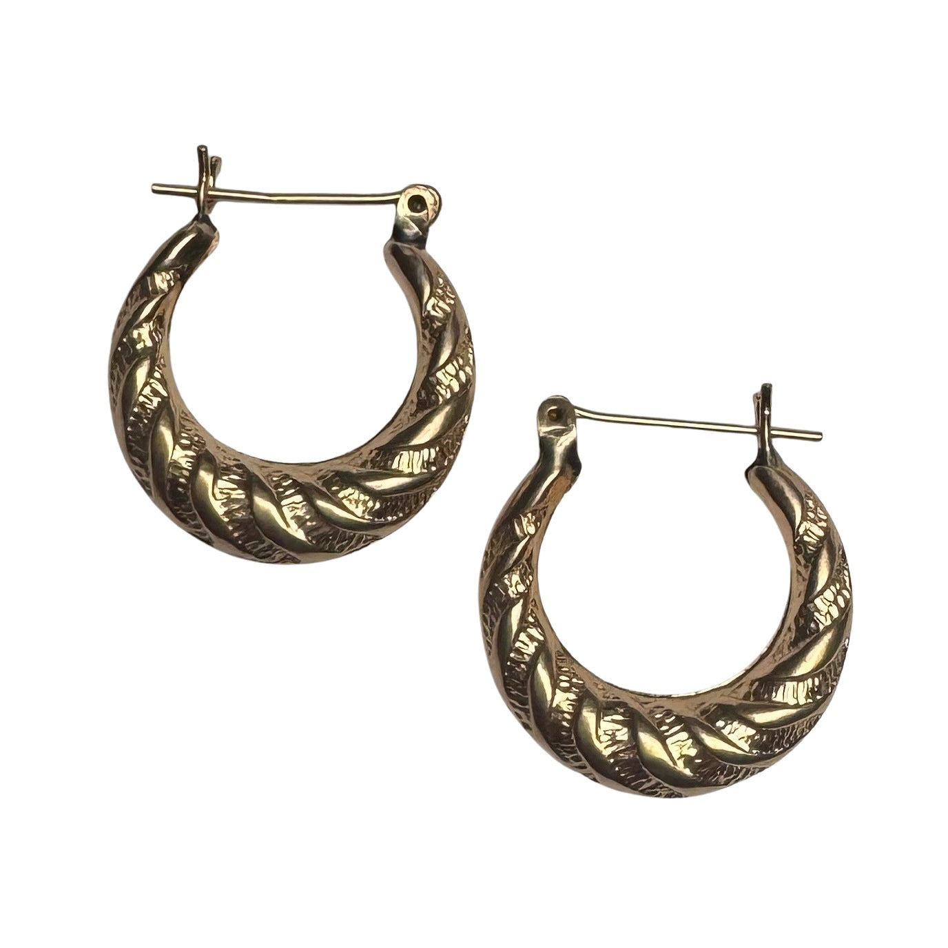 E S T A T E // shrimpy croissants / 14k ribbed twisty shrimp croissant hoops / earrings