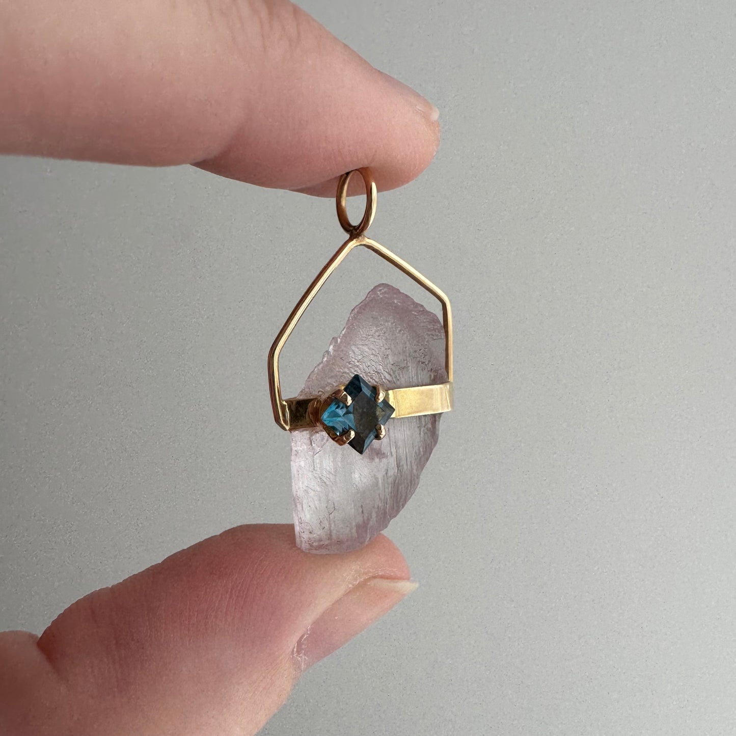 V I N T A G E // crystal magic / 14k with pale purple amethyst and blue topaz / a pendant