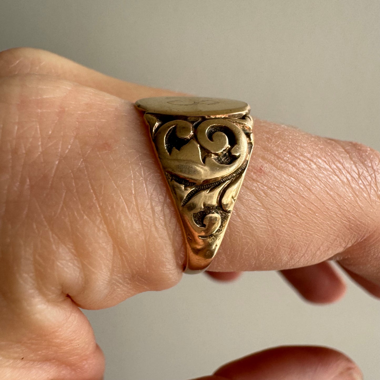 reimagined A N T I Q U E // lucky 13 / victorian 10k rosy yellow gold signet ring / size 8