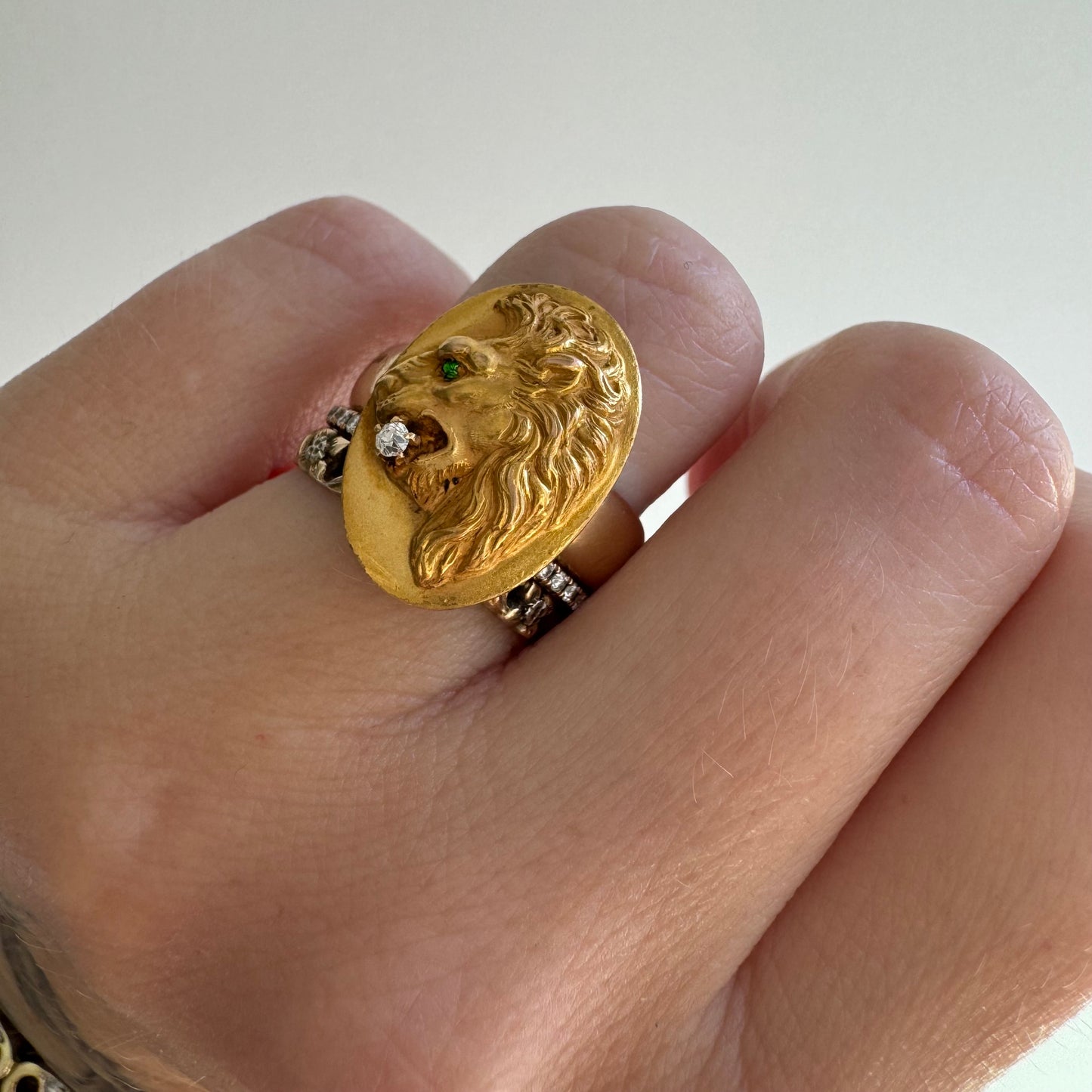 reimagined A N T I Q U E // main mane / 14k and diamond lion cufflink conversion ring / size 6.5ish