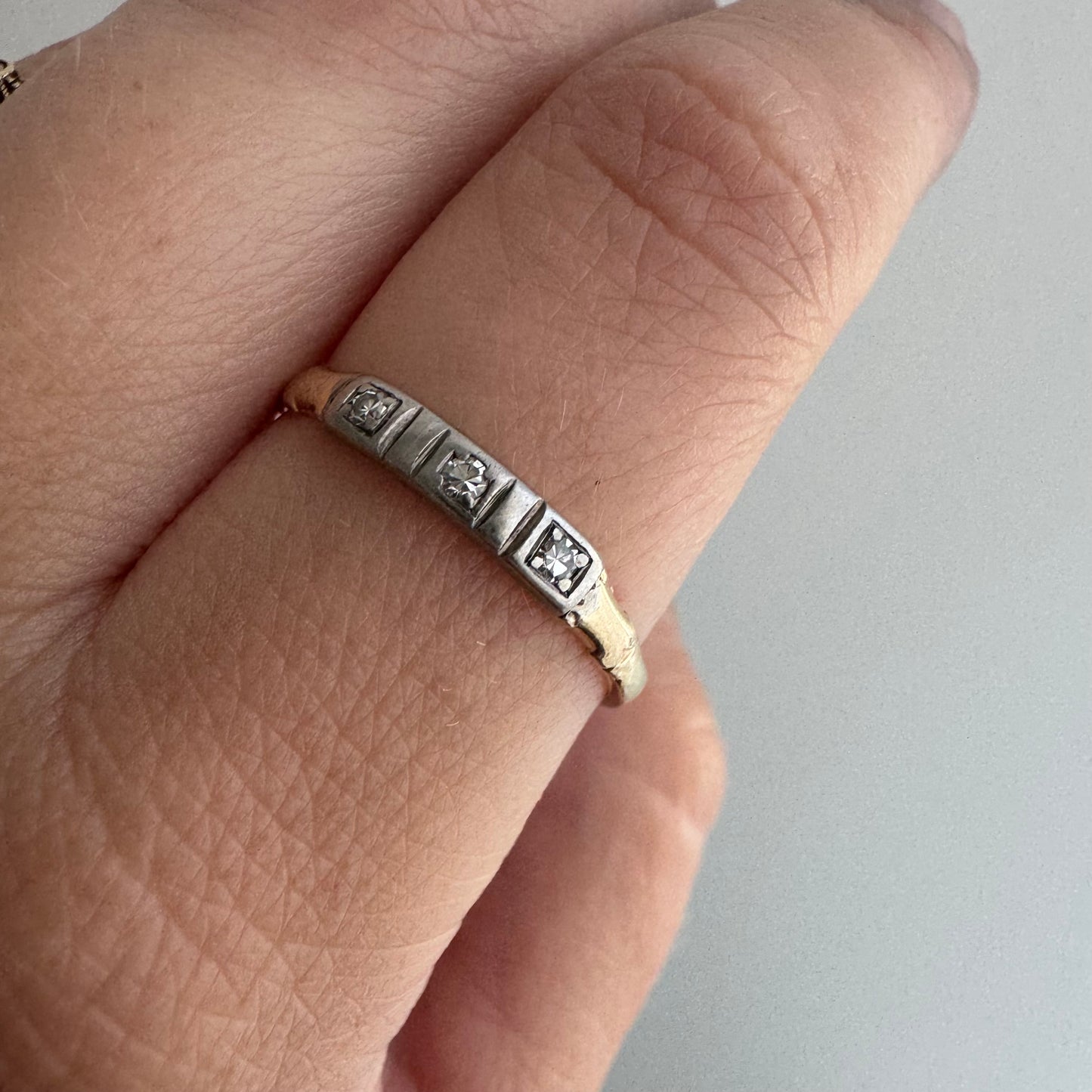 A N T I Q U E // melee magic / 14k yellow and white gold art deco trilogy diamond band / size 9
