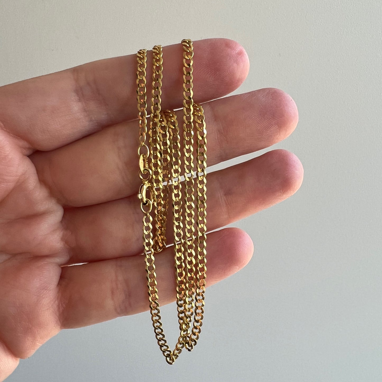 P R E - L O V E D // diamond cut curb / 14k yellow gold 2mm sturdy cable link chain / 18"