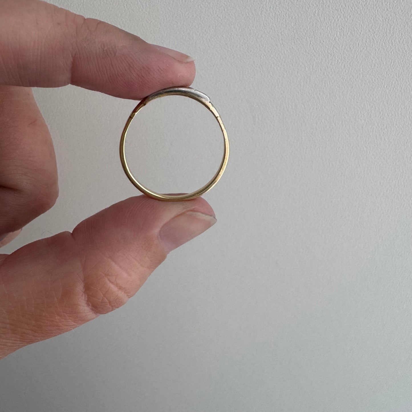 A N T I Q U E // melee magic / 14k yellow and white gold art deco trilogy diamond band / size 9