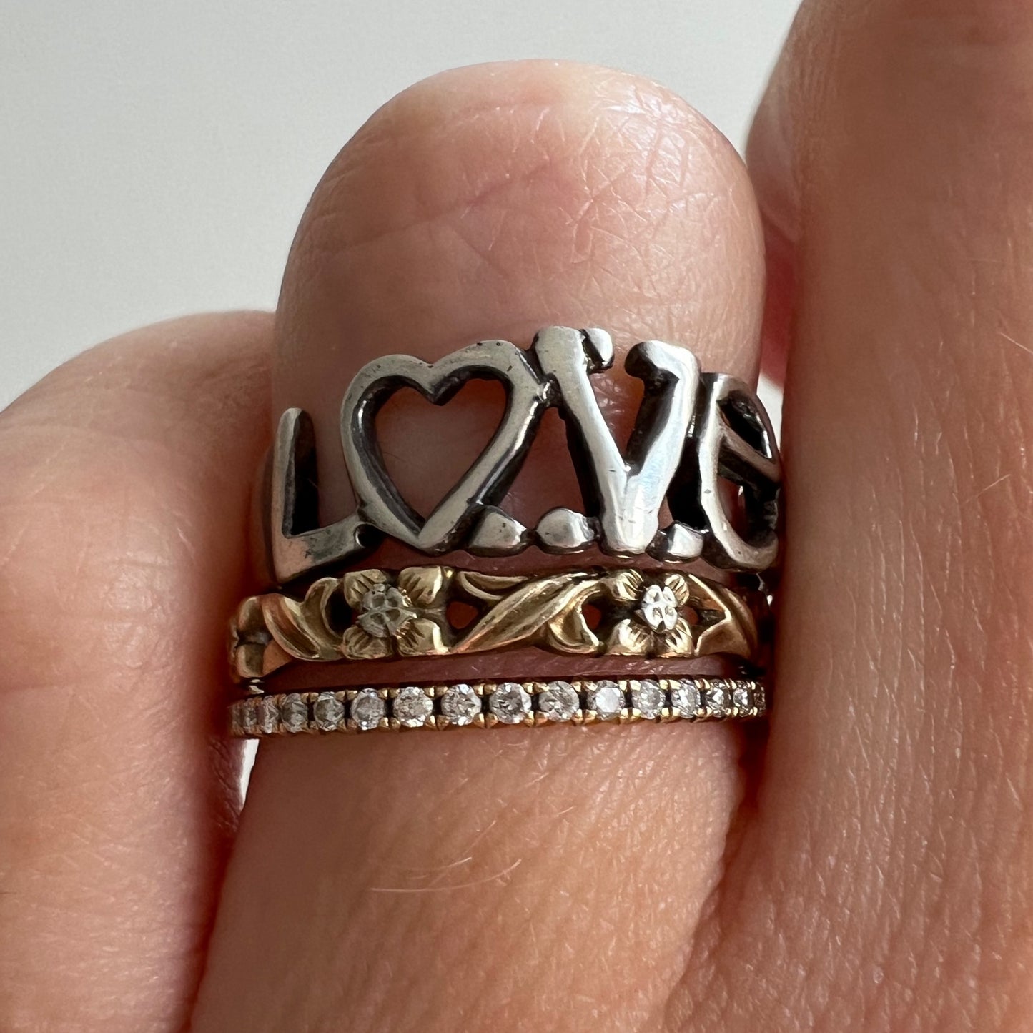 V I N T A G E // punctuated LOVE / sterling silver LOVE word ring / size 6.25