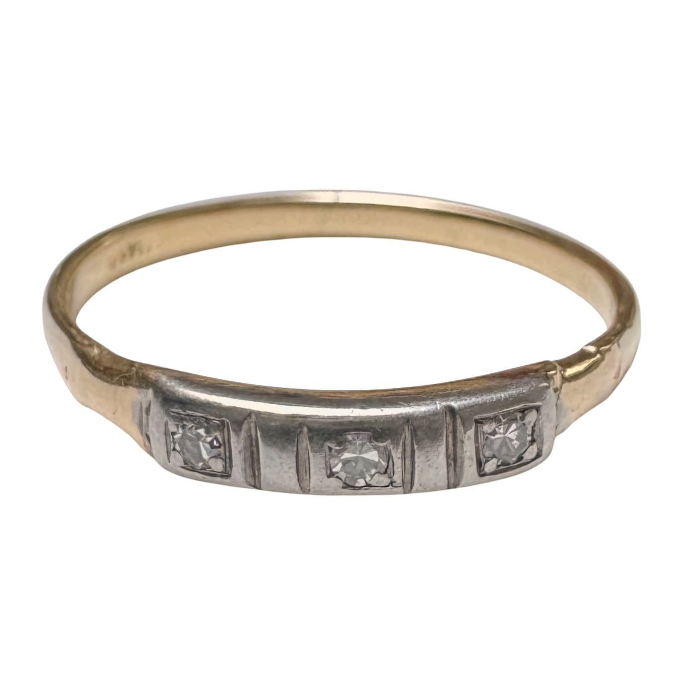 A N T I Q U E // melee magic / 14k yellow and white gold art deco trilogy diamond band / size 9