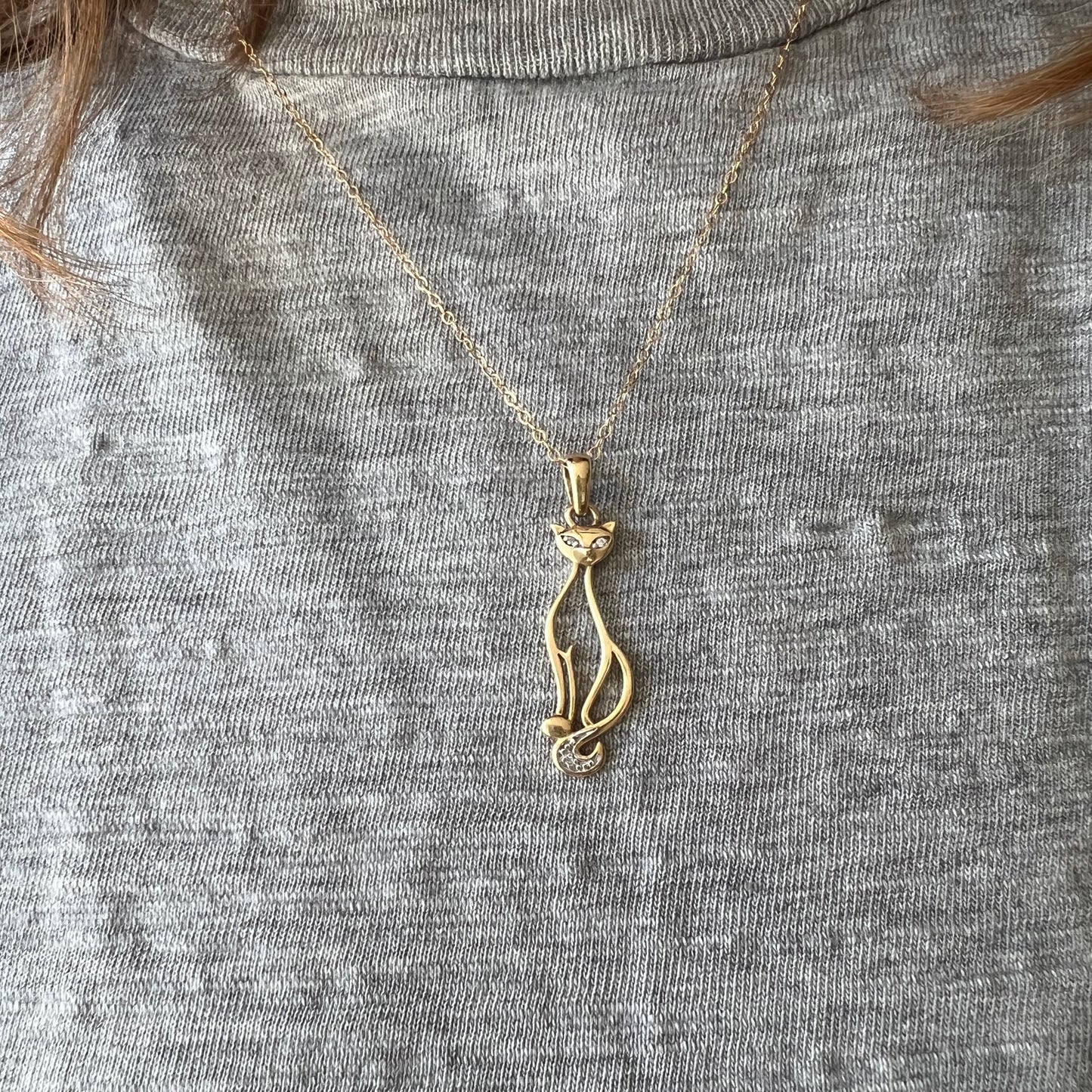V I N T A G E // sassiest cat / 10k yellow and white gold sassy cat with diamonds / a pendant