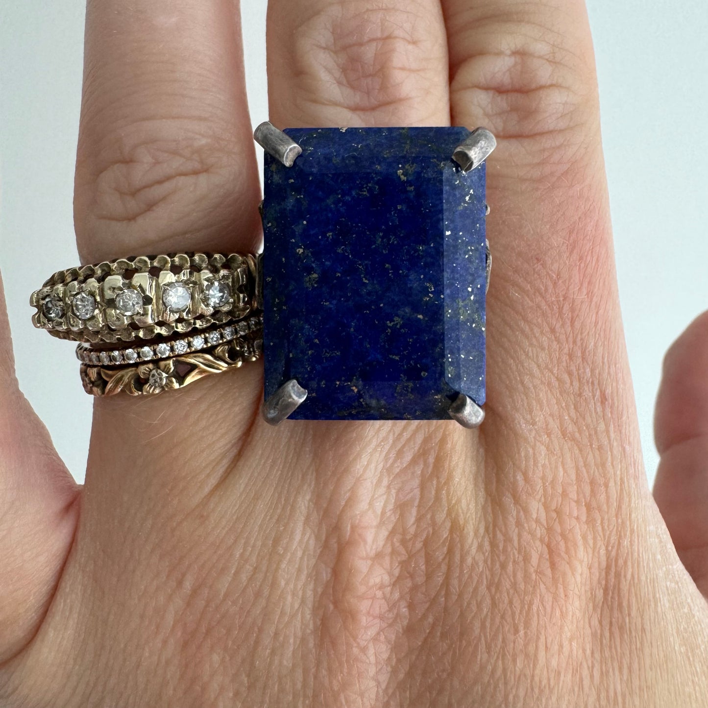 V I N T A G E // secret griffins / sterling silver and lapis lazuli statement ring / size 5.5+