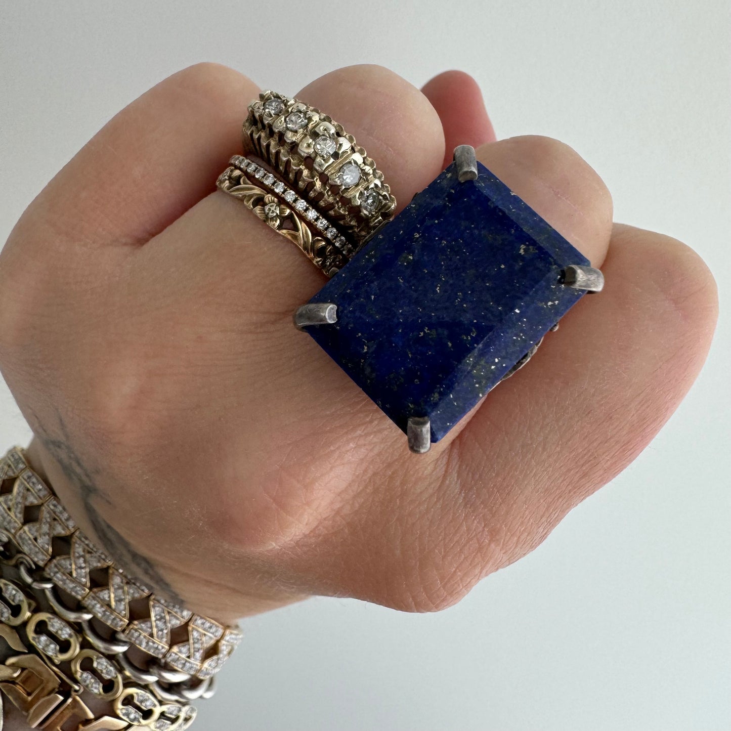 V I N T A G E // secret griffins / sterling silver and lapis lazuli statement ring / size 5.5+