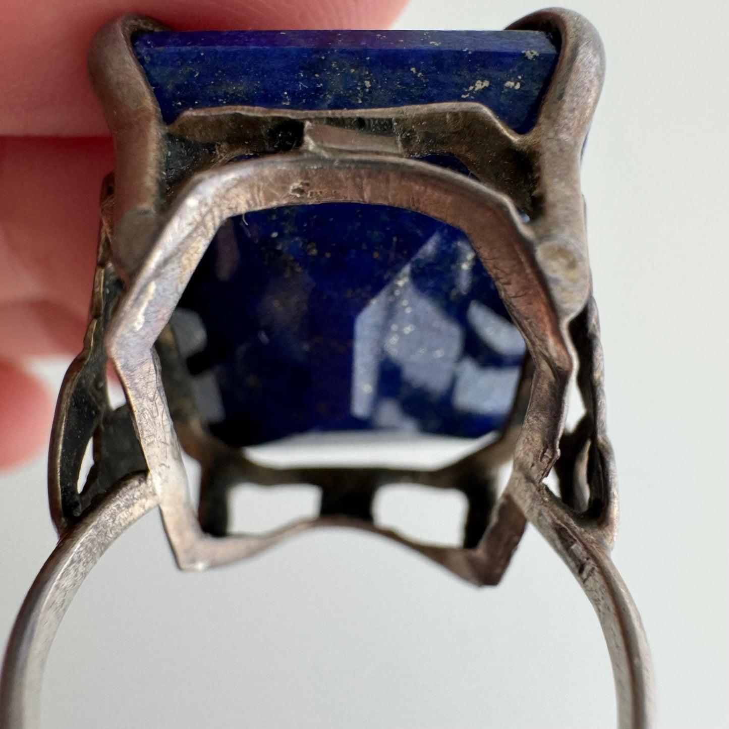 V I N T A G E // secret griffins / sterling silver and lapis lazuli statement ring / size 5.5+