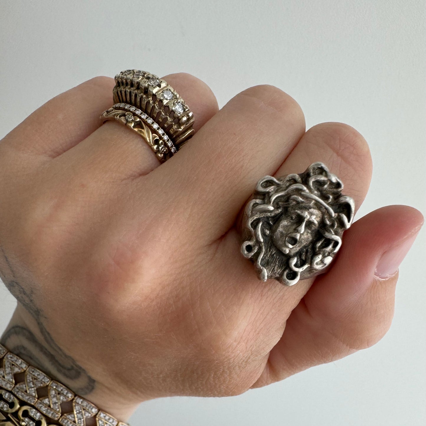 V I N T A G E // medusa / sterling silver medusa signet ring / size 9.5+