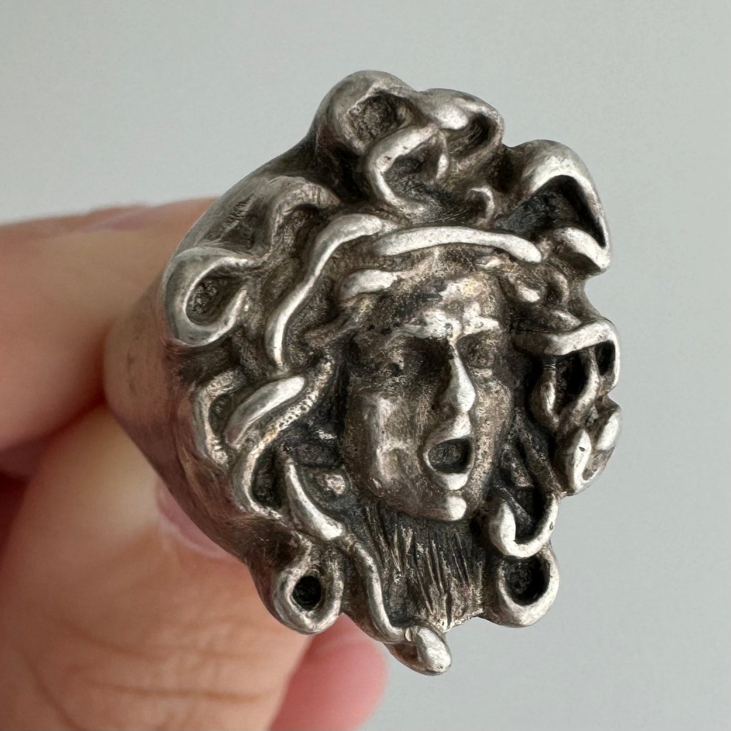 V I N T A G E // medusa / sterling silver medusa signet ring / size 9.5+