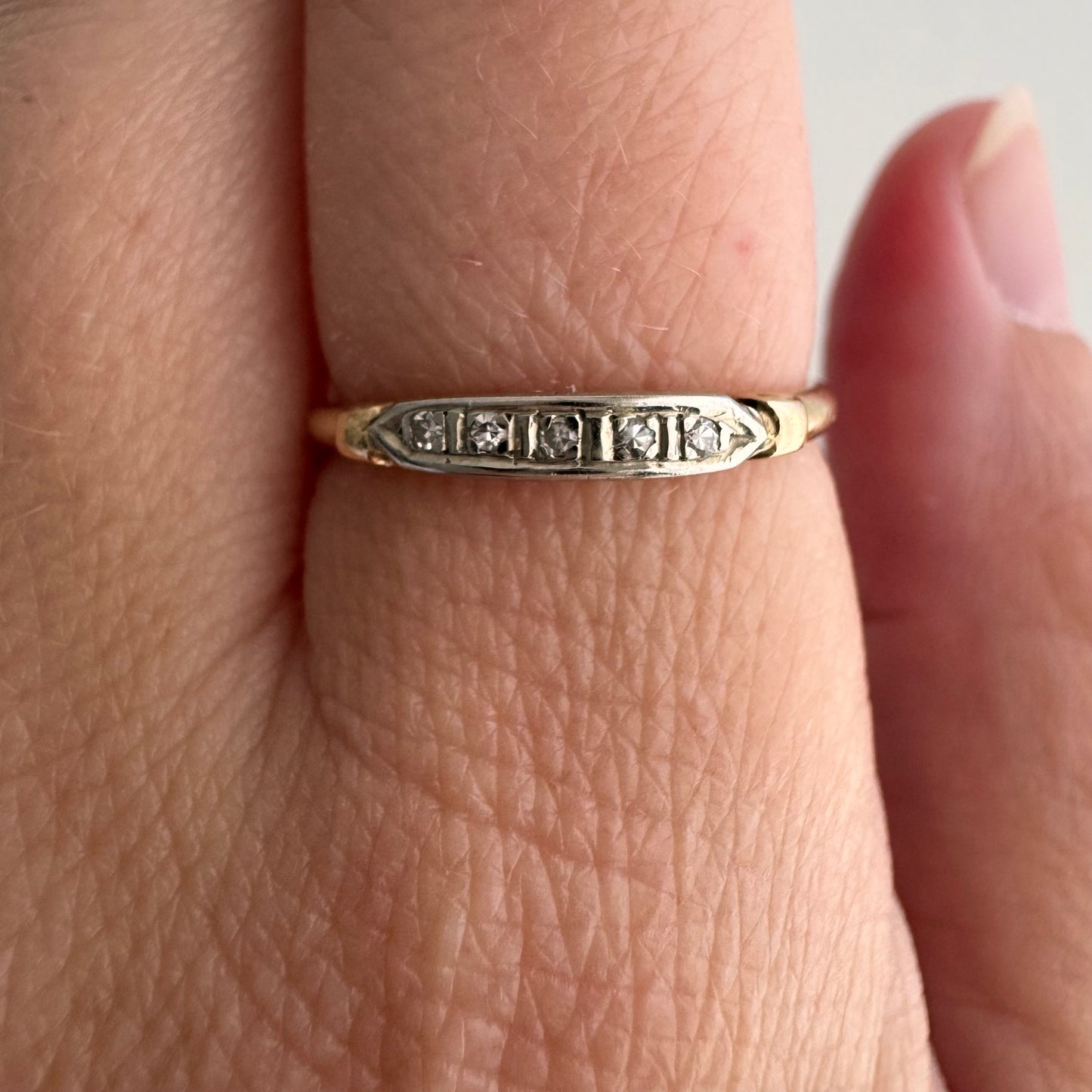 A N T I Q U E // five in a row / 14k yellow and white gold late art deco five stone boat band / size 6+