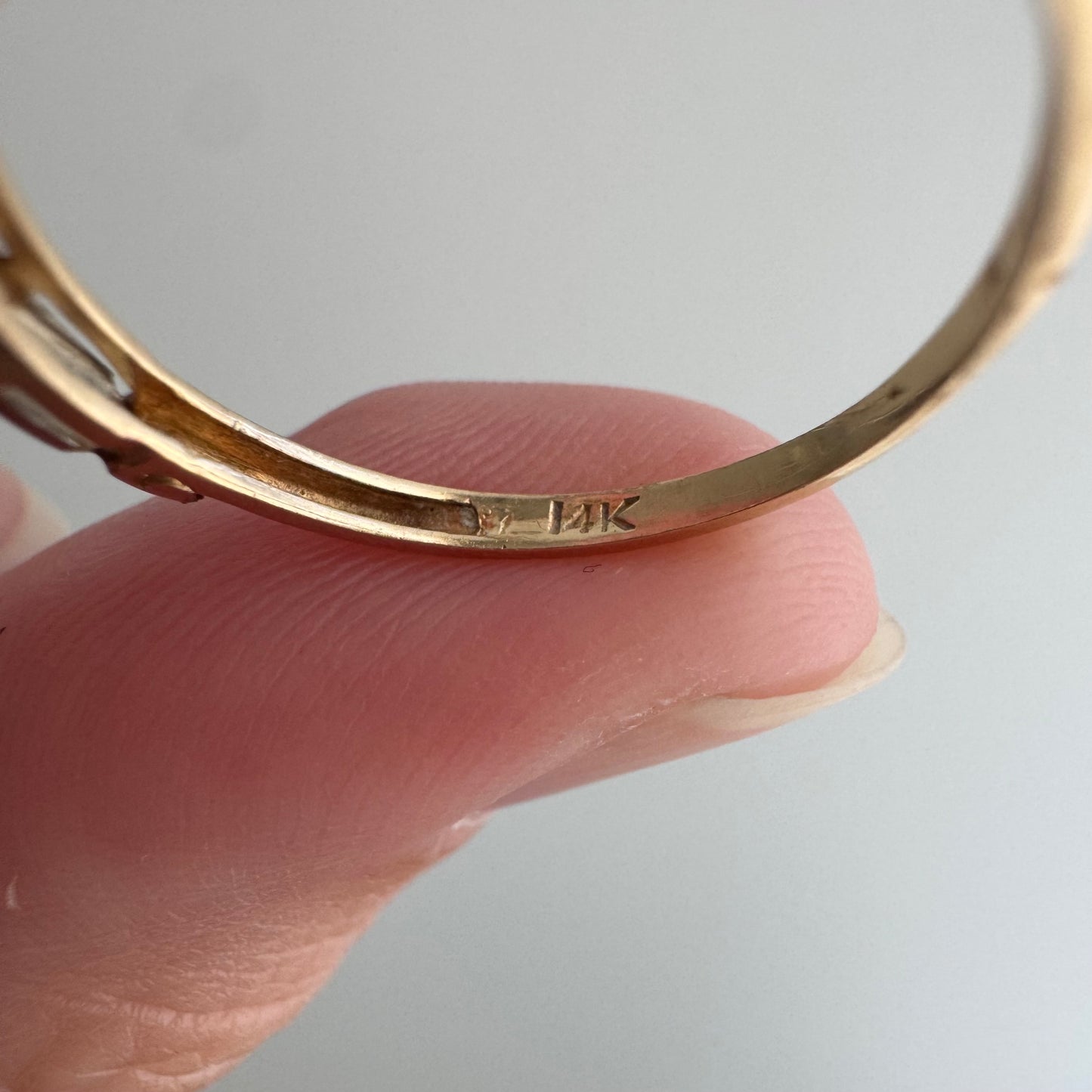 A N T I Q U E // five in a row / 14k yellow and white gold late art deco five stone boat band / size 6+