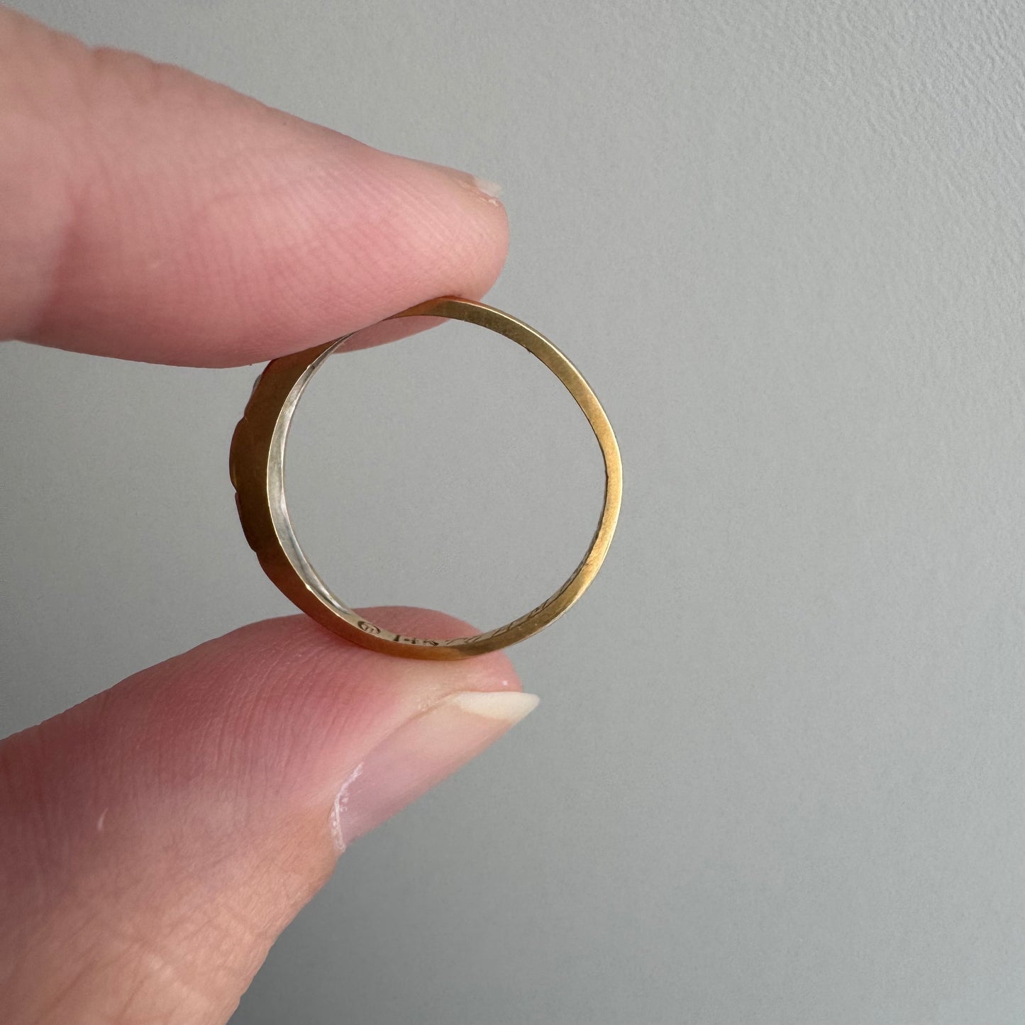 A N T I Q U E // pave blooms / 14k yellow gold art deco diamond trilogy band / size 4.75