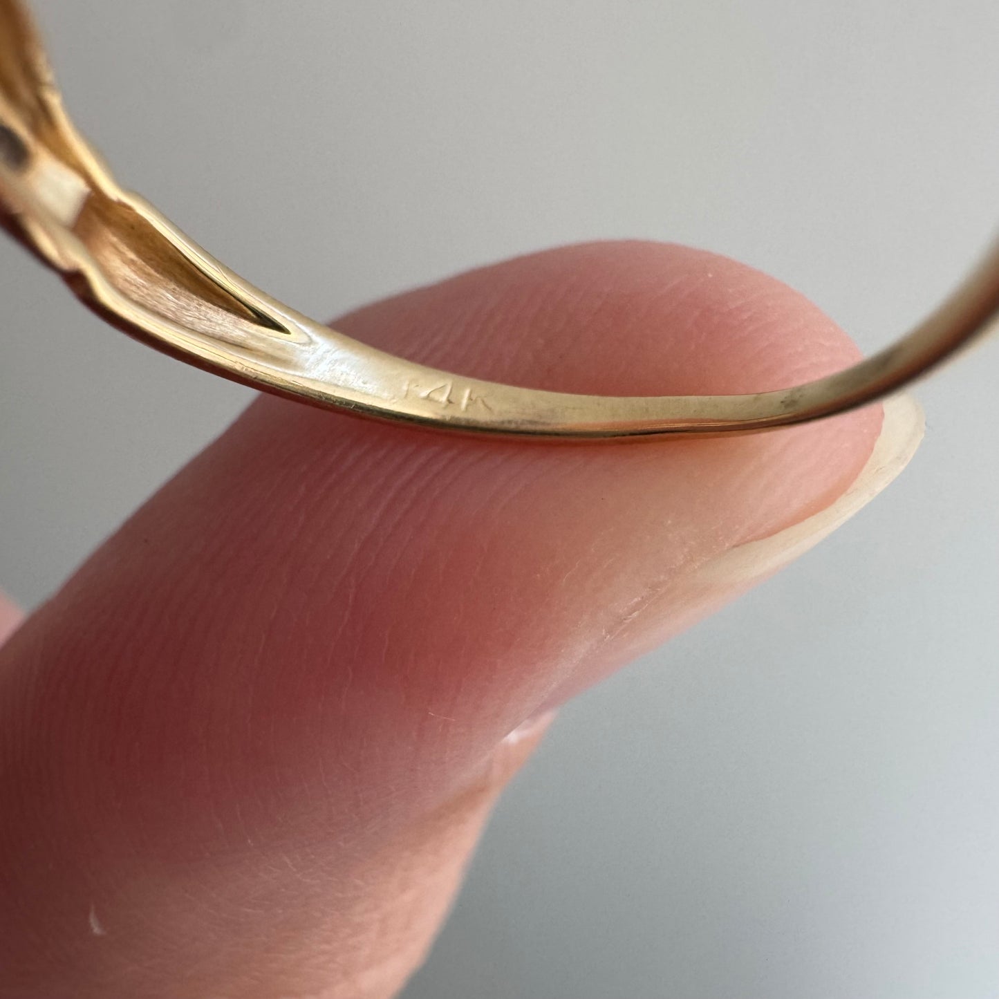 A N T I Q U E // it comes in waves / 14k yellow and white gold late art deco diamond band / size 4.5