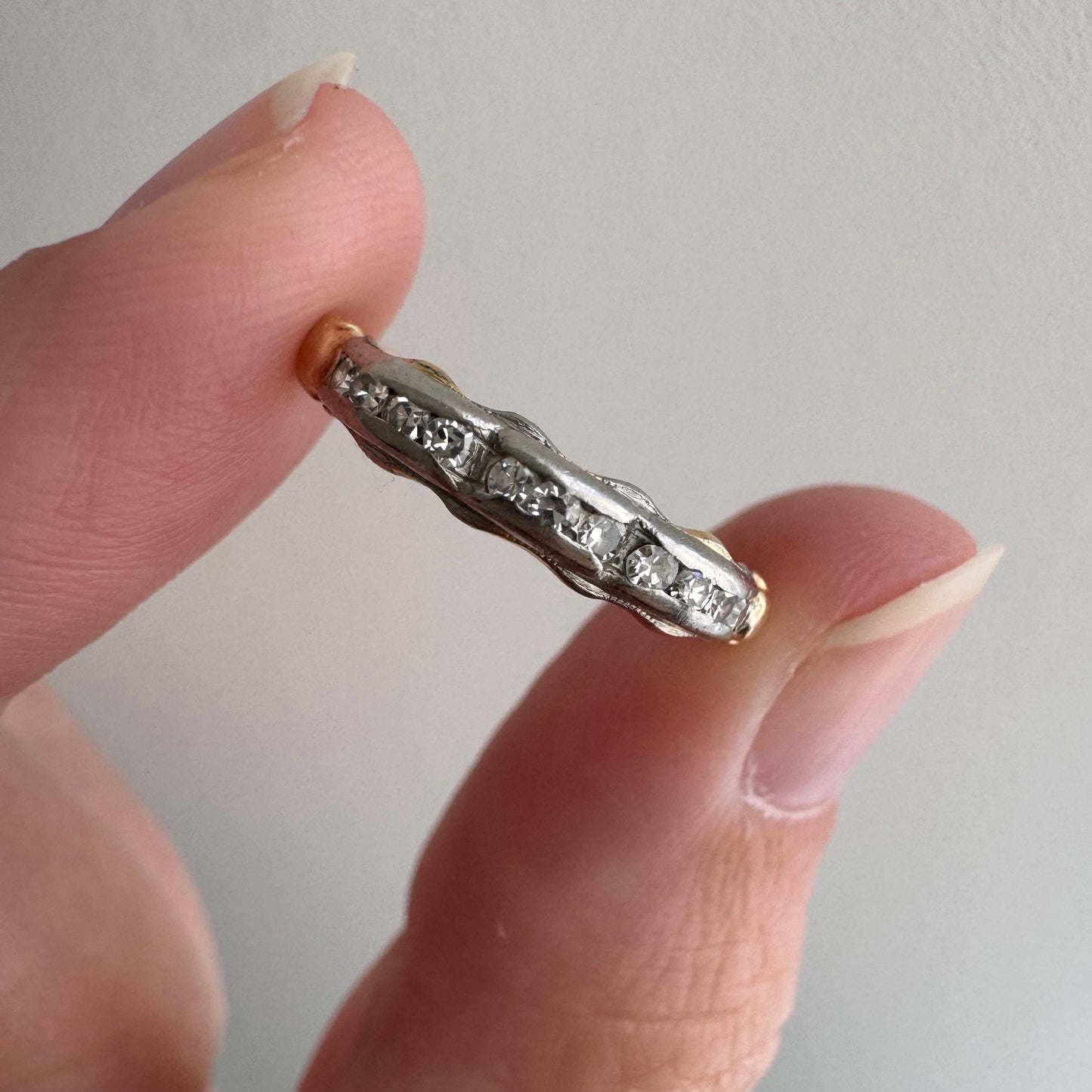 A N T I Q U E // it comes in waves / 14k yellow and white gold late art deco diamond band / size 4.5
