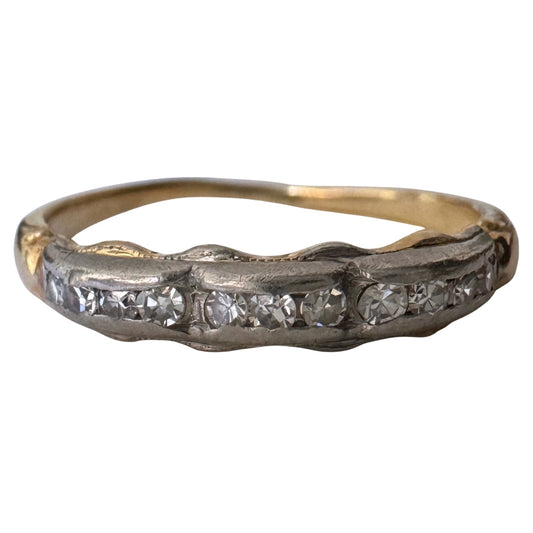 A N T I Q U E // it comes in waves / 14k yellow and white gold late art deco diamond band / size 4.5