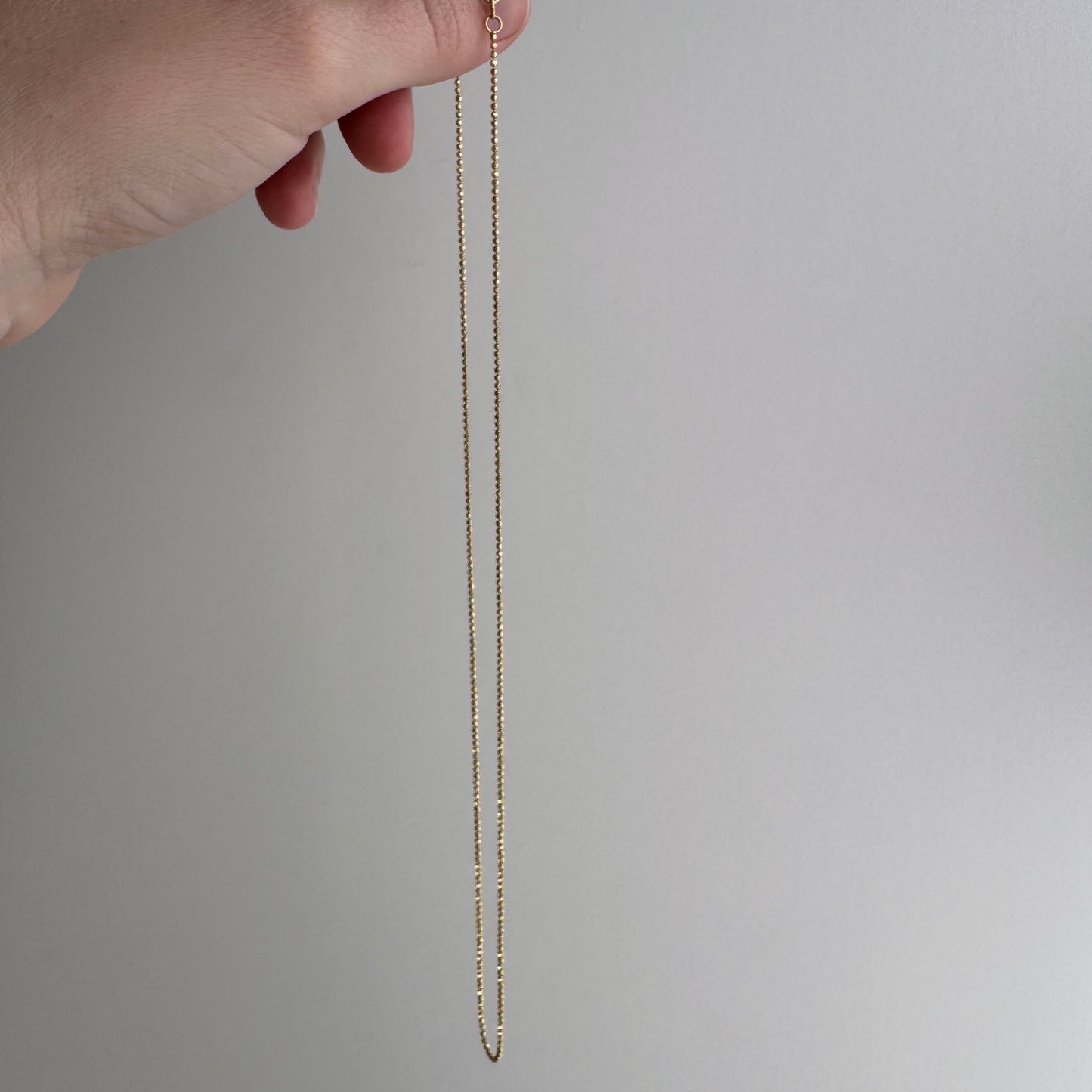 V I N T A G E // dainty beads / 14k yellow gold diamond cut ball bead necklace / 18", 2.6g