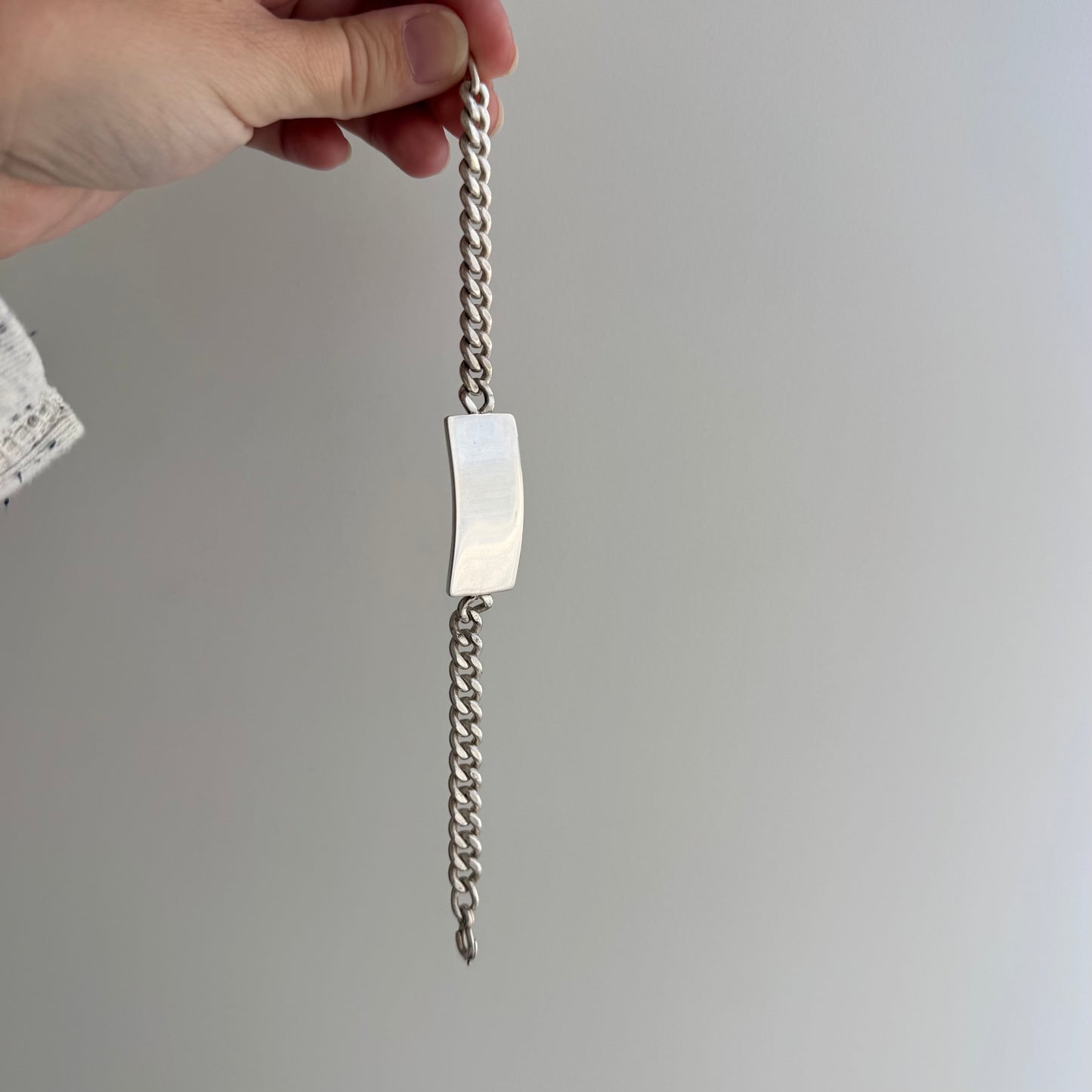 V I N T A G E // timeless ID / sterling silver 1940s curb chain ID bracelet with sister clasp / ~7.25", 30g