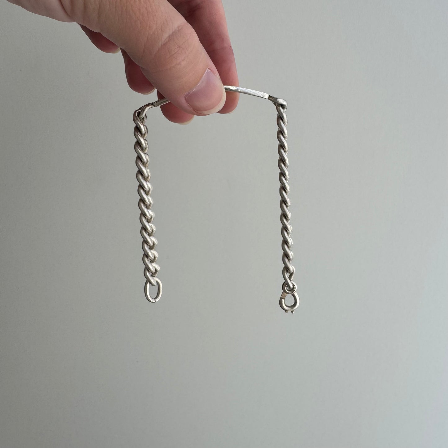 V I N T A G E // timeless ID / sterling silver 1940s curb chain ID bracelet with sister clasp / ~7.25", 30g