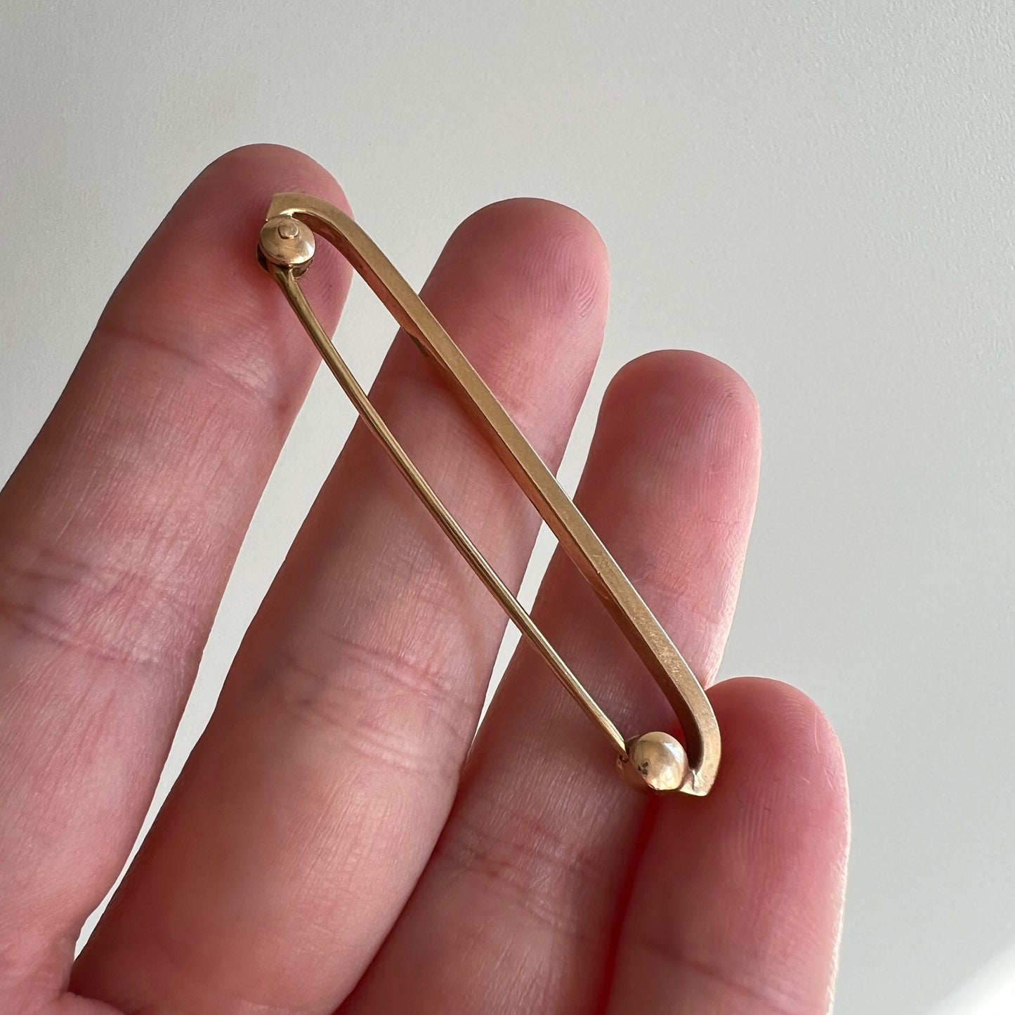 V I N T A G E // holding it together / 14k yellow gold safety pin / pendant, connector, charm holder