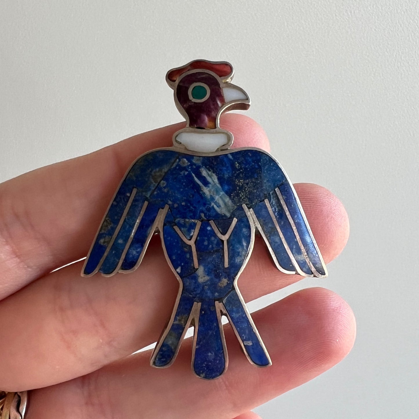 V I N T A G E // collared bird / sterling silver Zuni style inlay lapis lazuli bird / a large pendant